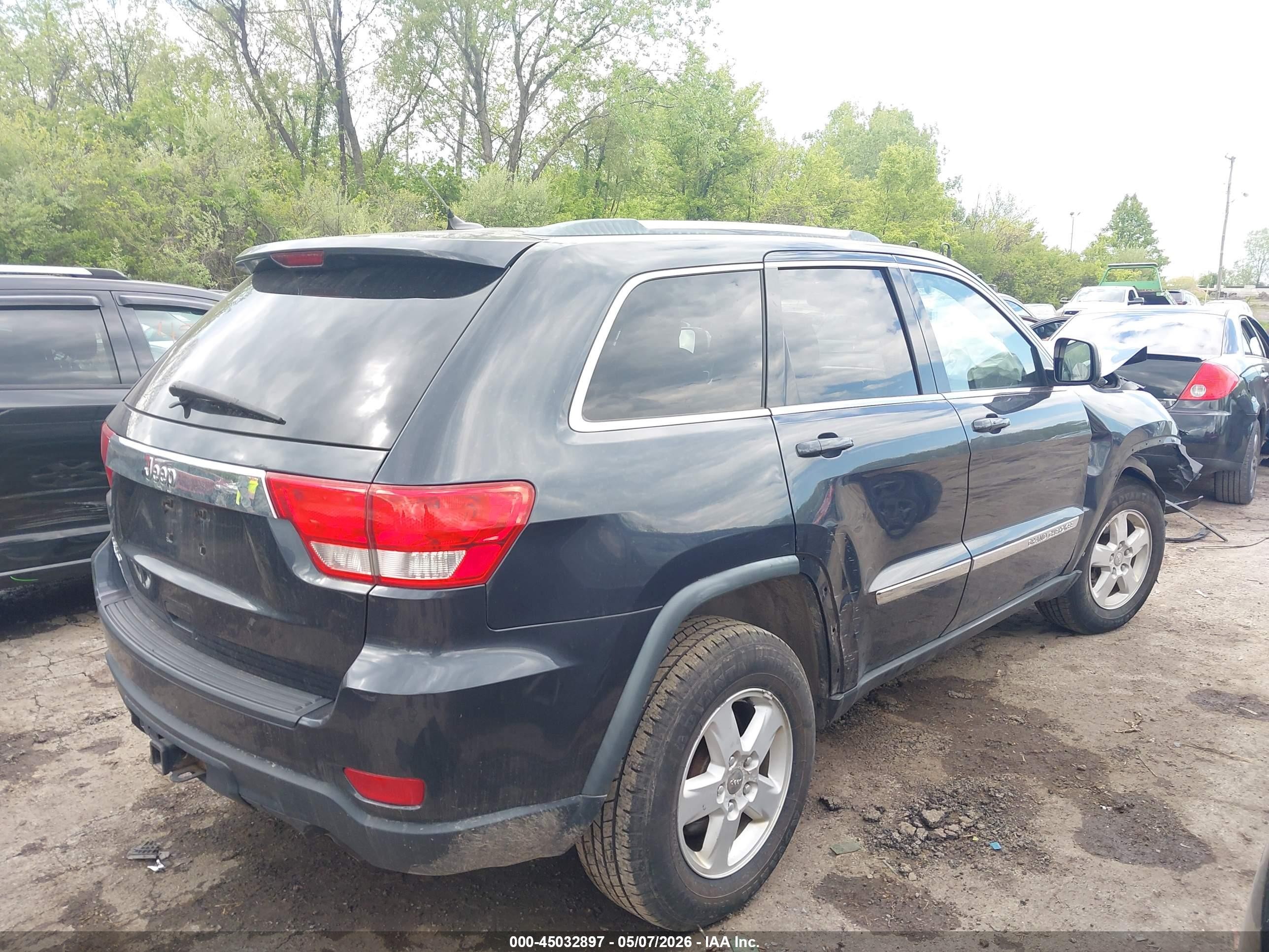 2012 Jeep Grand Cherokee Laredo Серый vin: 1C4RJFAG9CC292673