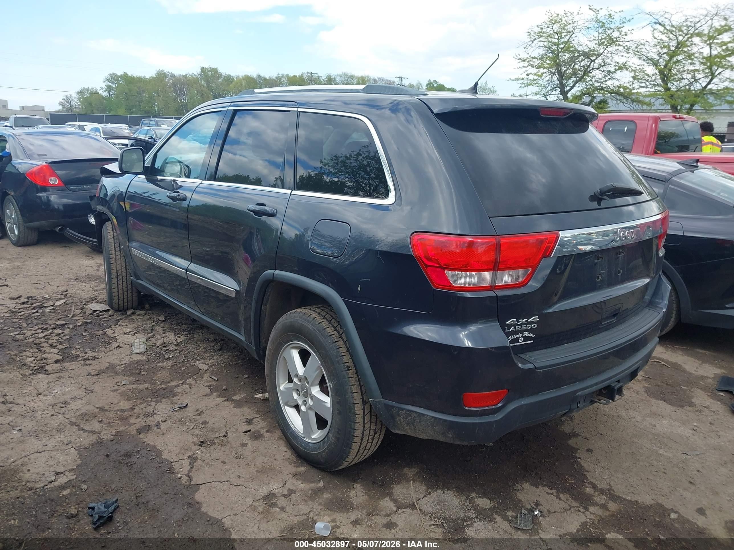 2012 Jeep Grand Cherokee Laredo Серый vin: 1C4RJFAG9CC292673
