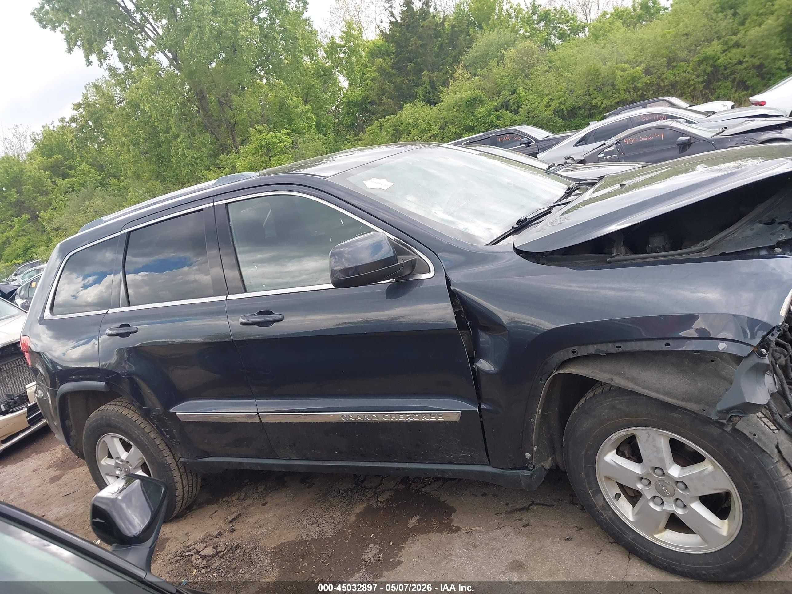 2012 Jeep Grand Cherokee Laredo Серый vin: 1C4RJFAG9CC292673