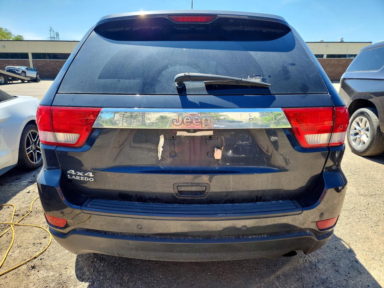 2012 Jeep Grand Cherokee Laredo Серый vin: 1C4RJFAG9CC299333