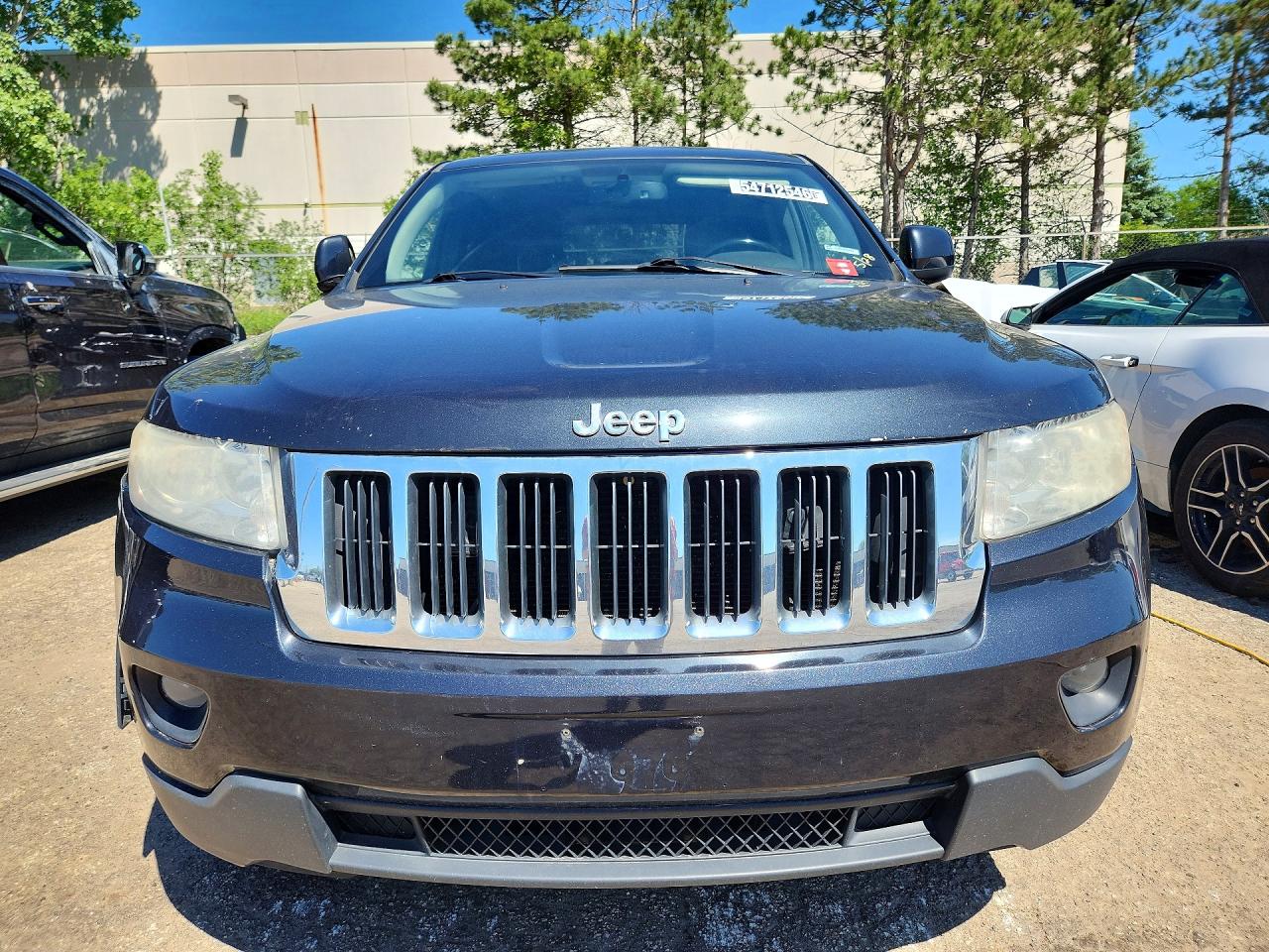 2012 Jeep Grand Cherokee Laredo Серый vin: 1C4RJFAG9CC299333
