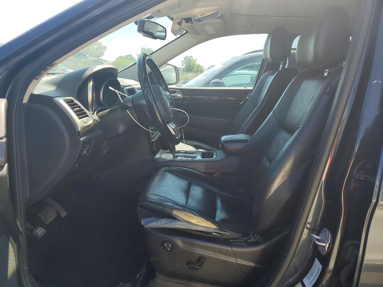 2012 Jeep Grand Cherokee Laredo Серый vin: 1C4RJFAG9CC299333