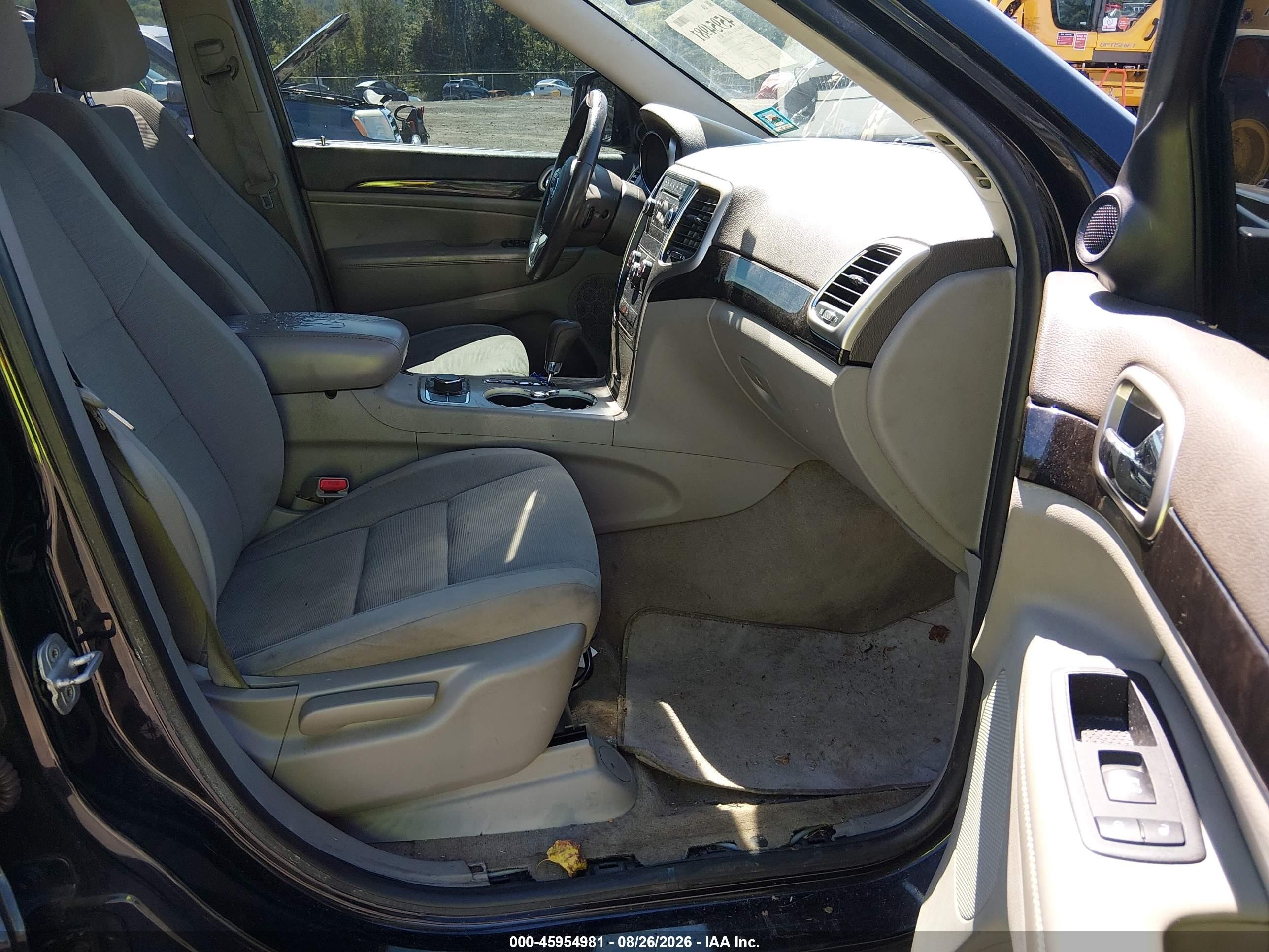 2012 Jeep Grand Cherokee Laredo Black vin: 1C4RJFAG9CC317507