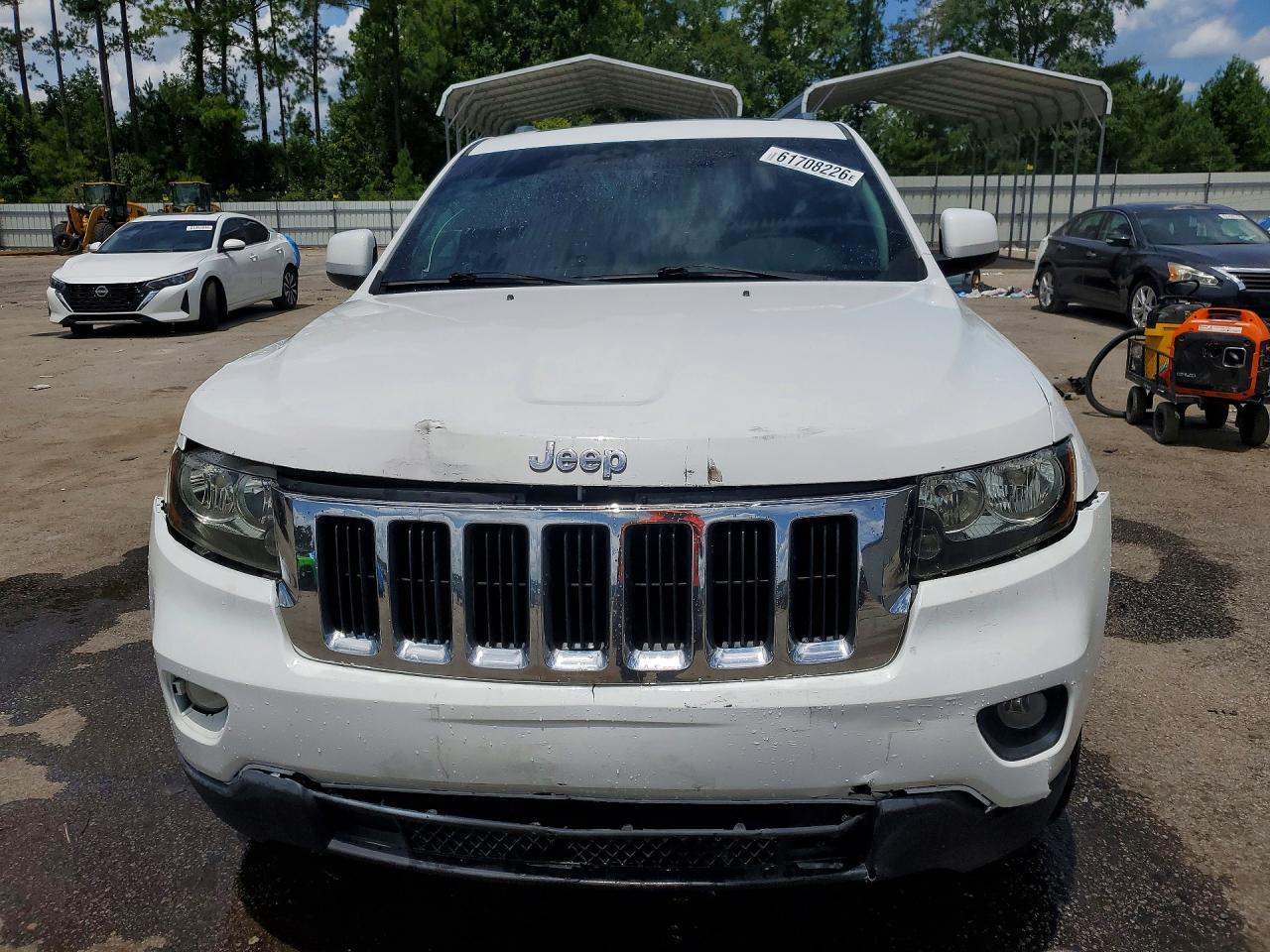 2013 Jeep Grand Cherokee Laredo White vin: 1C4RJFAG9DC513576