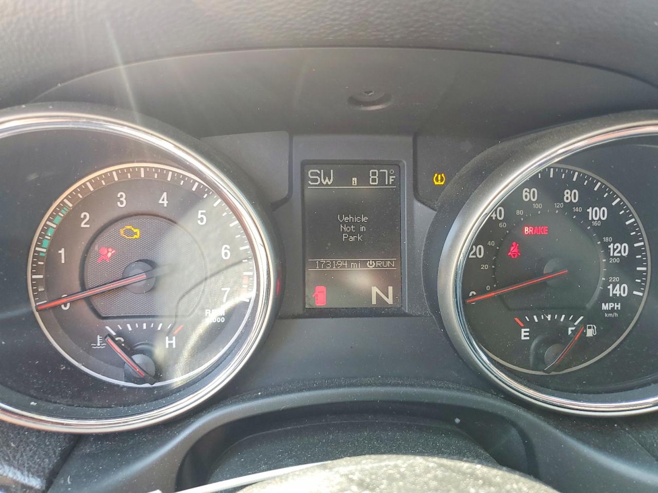 2013 Jeep Grand Cherokee Laredo Red vin: 1C4RJFAG9DC537313