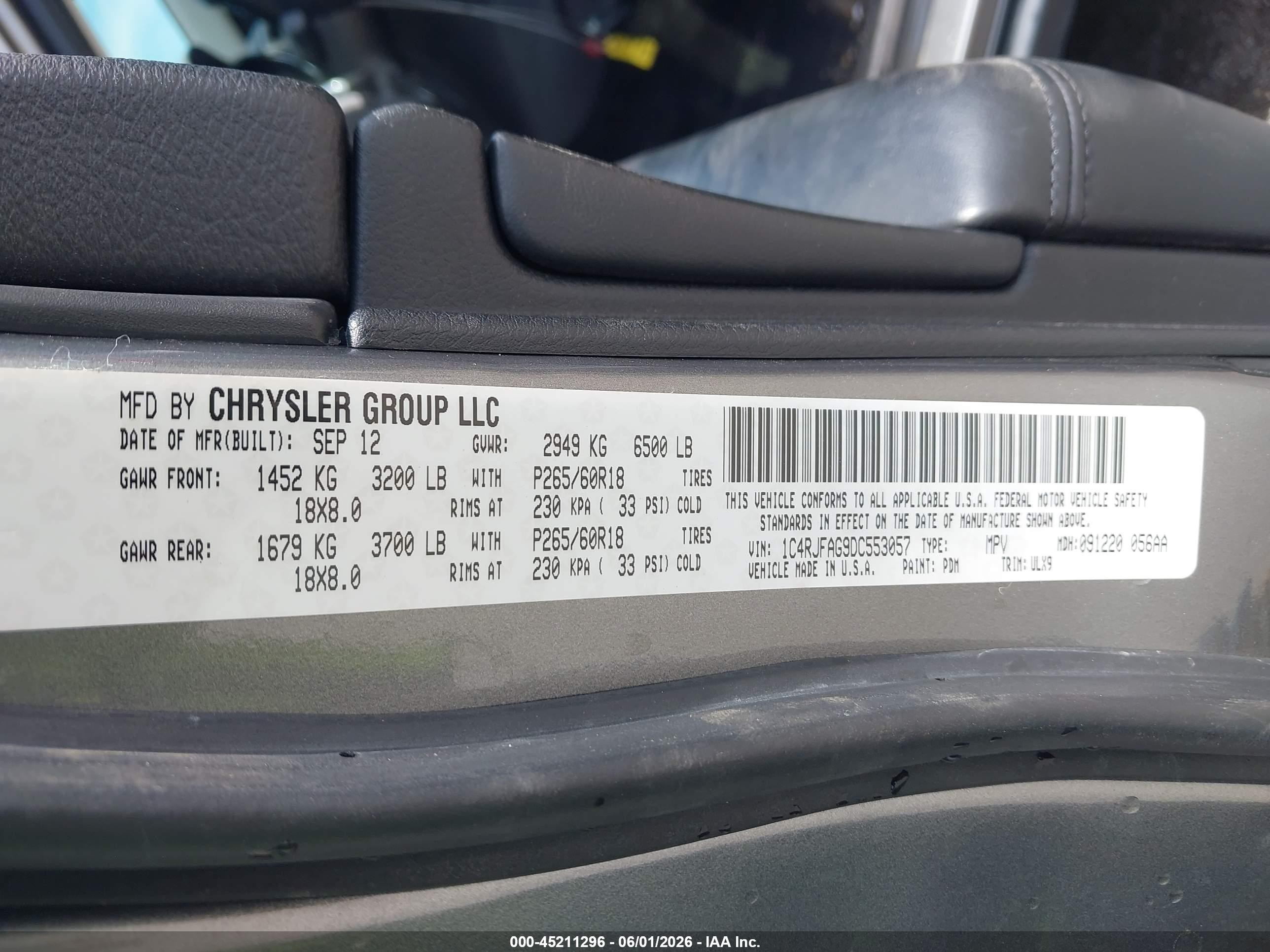2013 Jeep Grand Cherokee Laredo Gray vin: 1C4RJFAG9DC553057