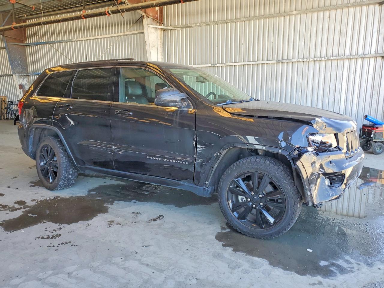2013 Jeep Grand Cherokee Laredo Black vin: 1C4RJFAG9DC568688
