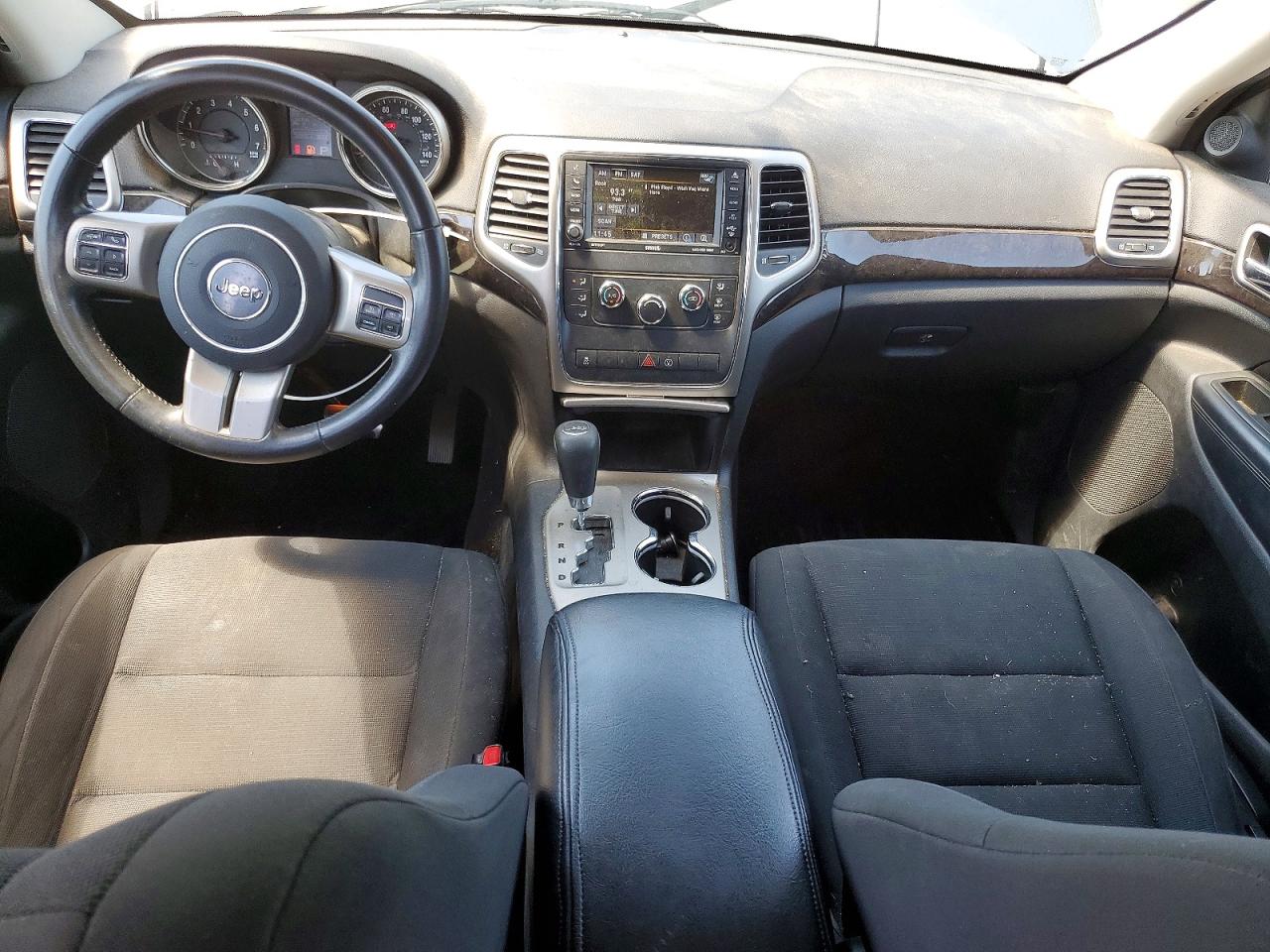 2013 Jeep Grand Cherokee Laredo Gray vin: 1C4RJFAG9DC571168
