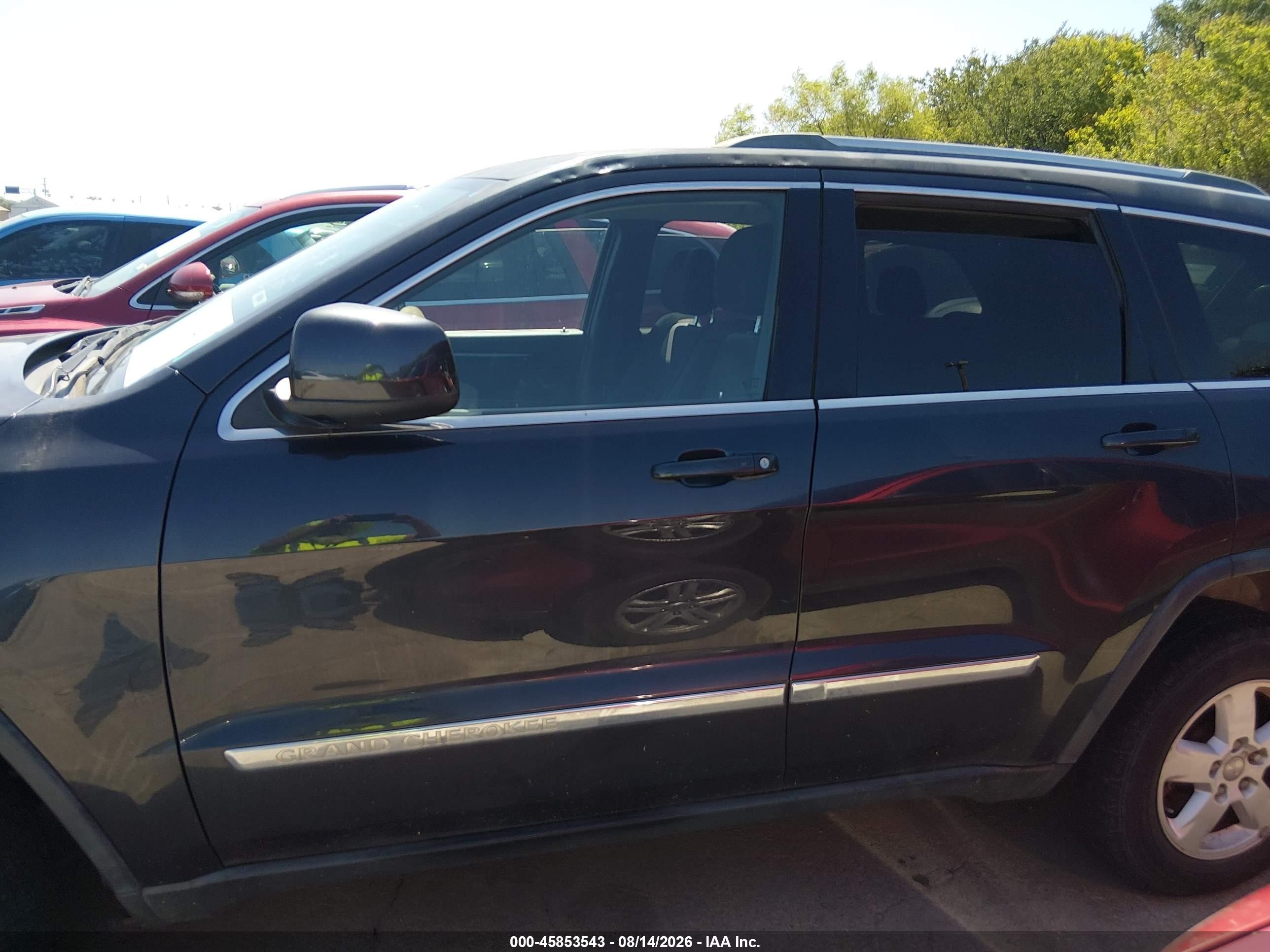 2013 Jeep Grand Cherokee Laredo Black vin: 1C4RJFAG9DC577942