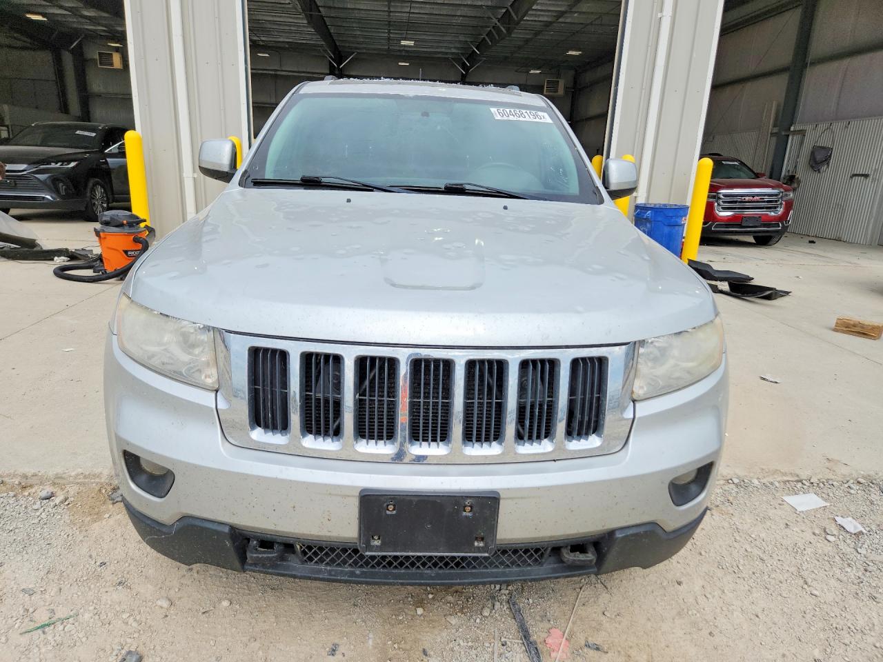 2013 Jeep Grand Cherokee Laredo Silver vin: 1C4RJFAG9DC595079