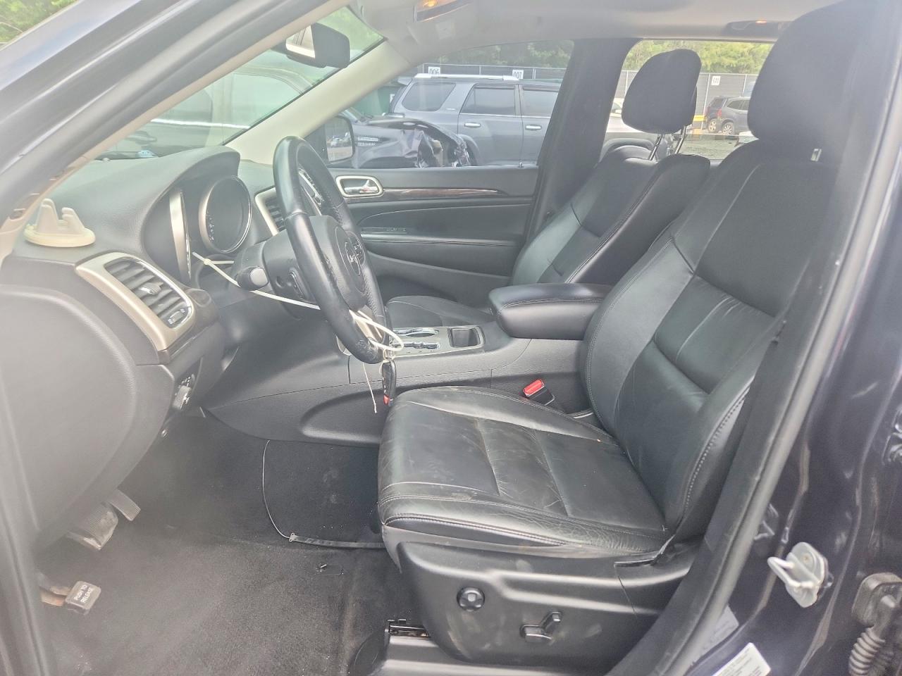 2013 Jeep Grand Cherokee Laredo Black vin: 1C4RJFAG9DC600099