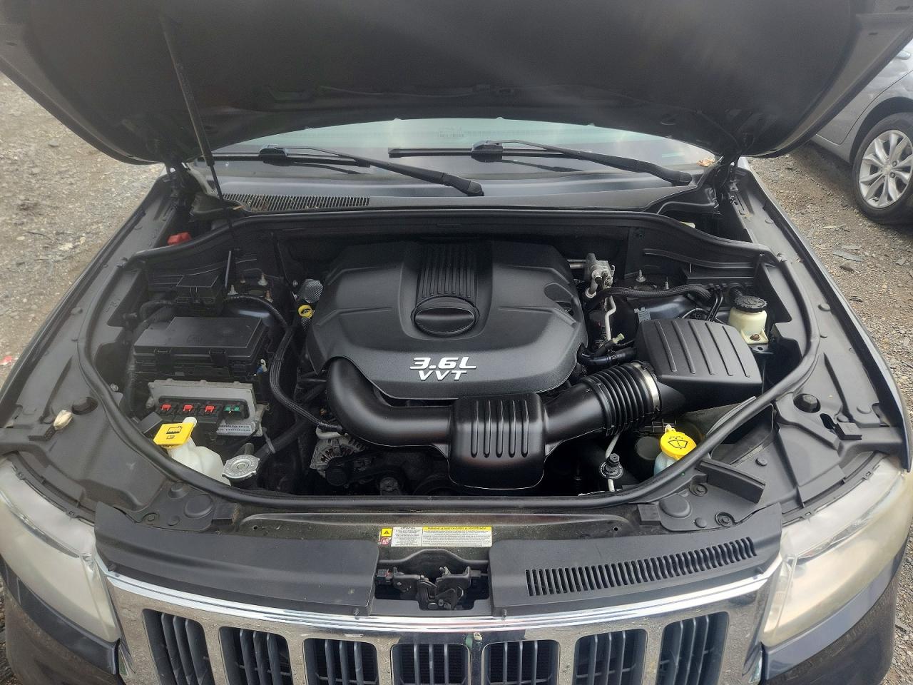 2013 Jeep Grand Cherokee Laredo Black vin: 1C4RJFAG9DC600099
