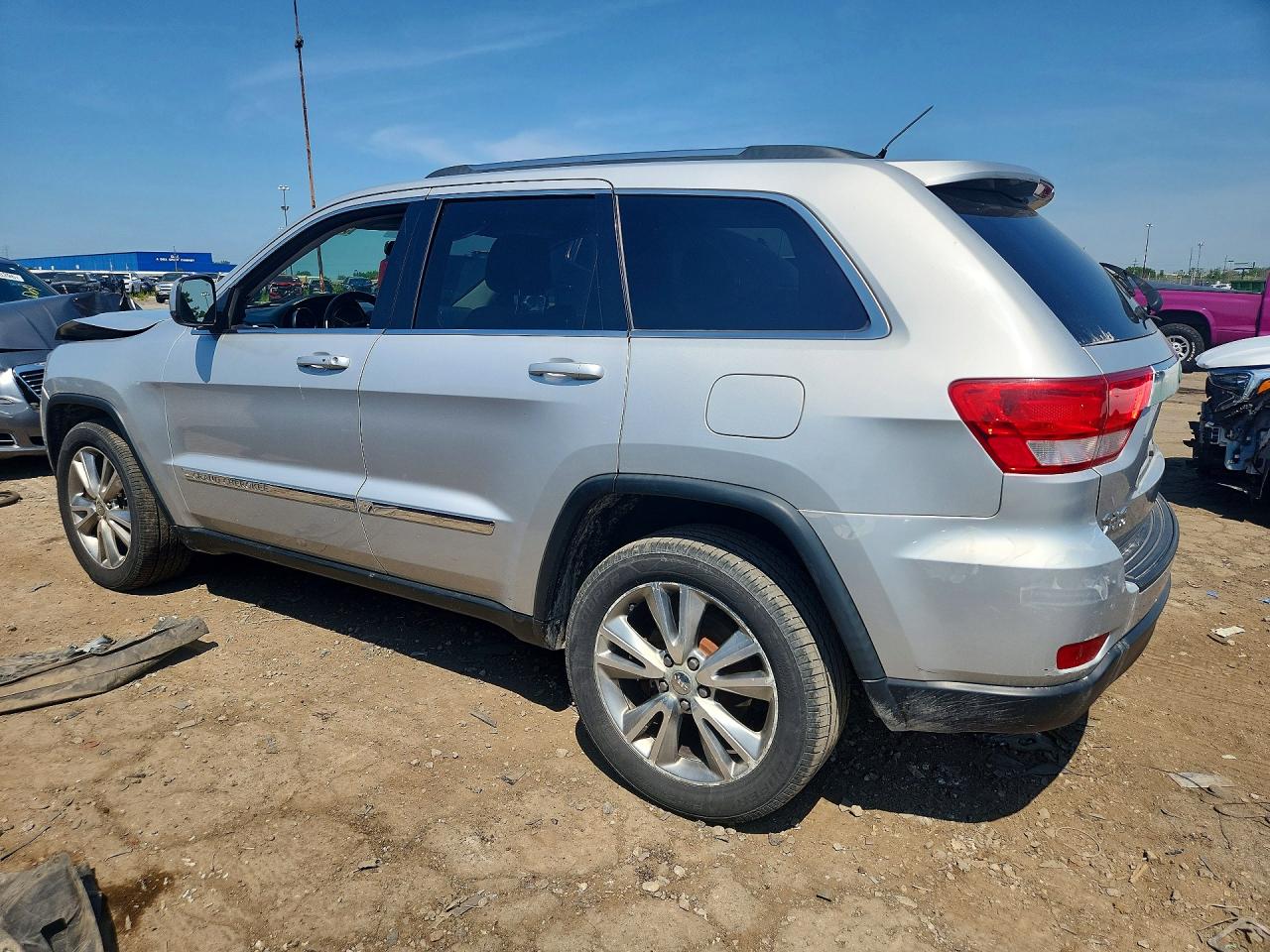 2013 Jeep Grand Cherokee Laredo Gray vin: 1C4RJFAG9DC606873