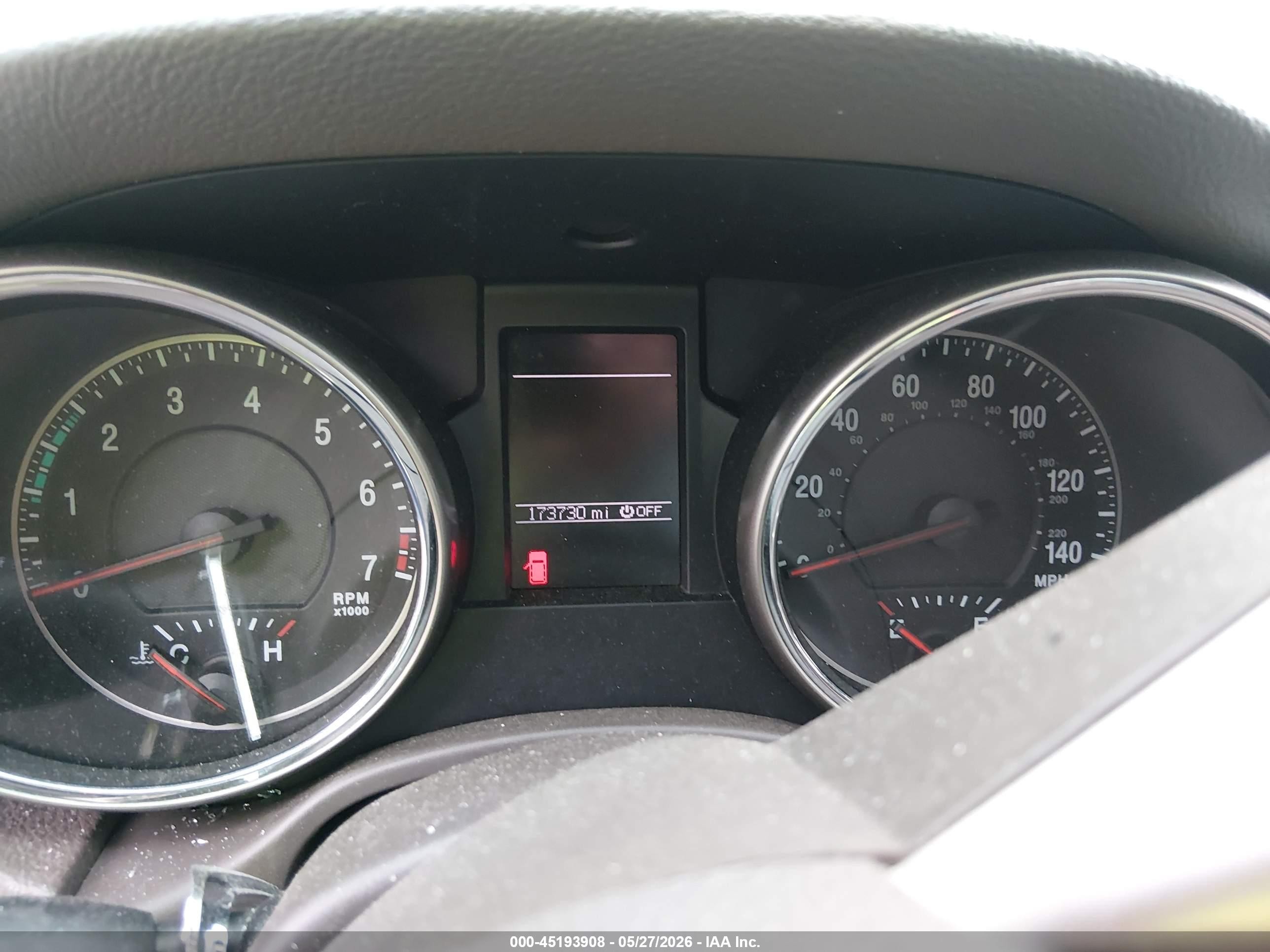 2013 Jeep Grand Cherokee Laredo Silver vin: 1C4RJFAG9DC620787