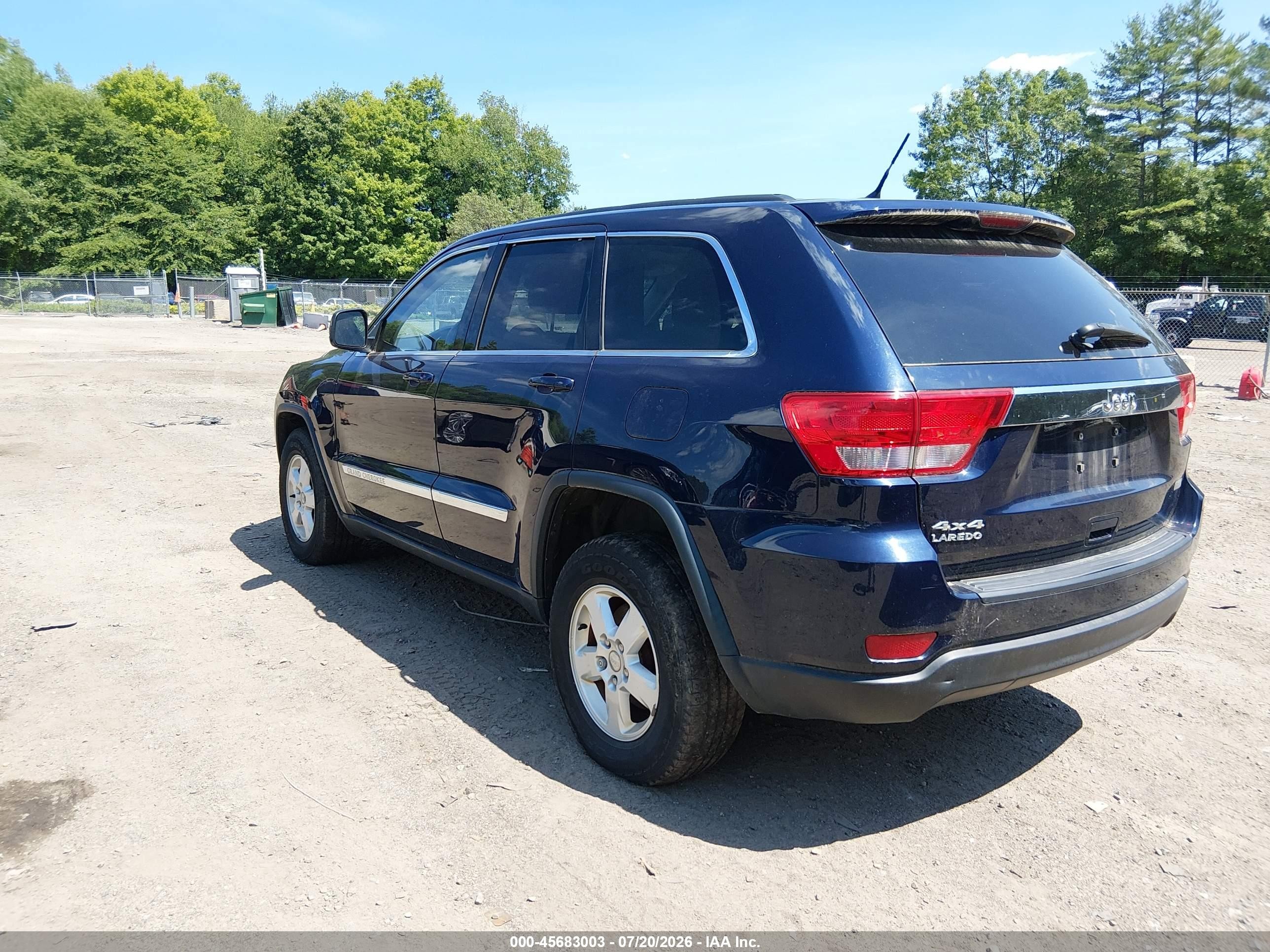 2013 Jeep Grand Cherokee Laredo Синий vin: 1C4RJFAG9DC634933
