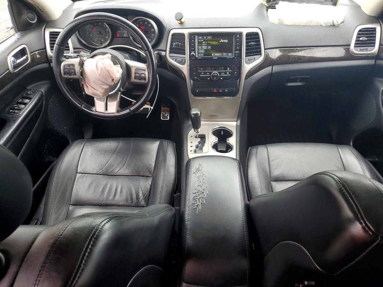 2013 Jeep Grand Cherokee Laredo Black vin: 1C4RJFAG9DC635872