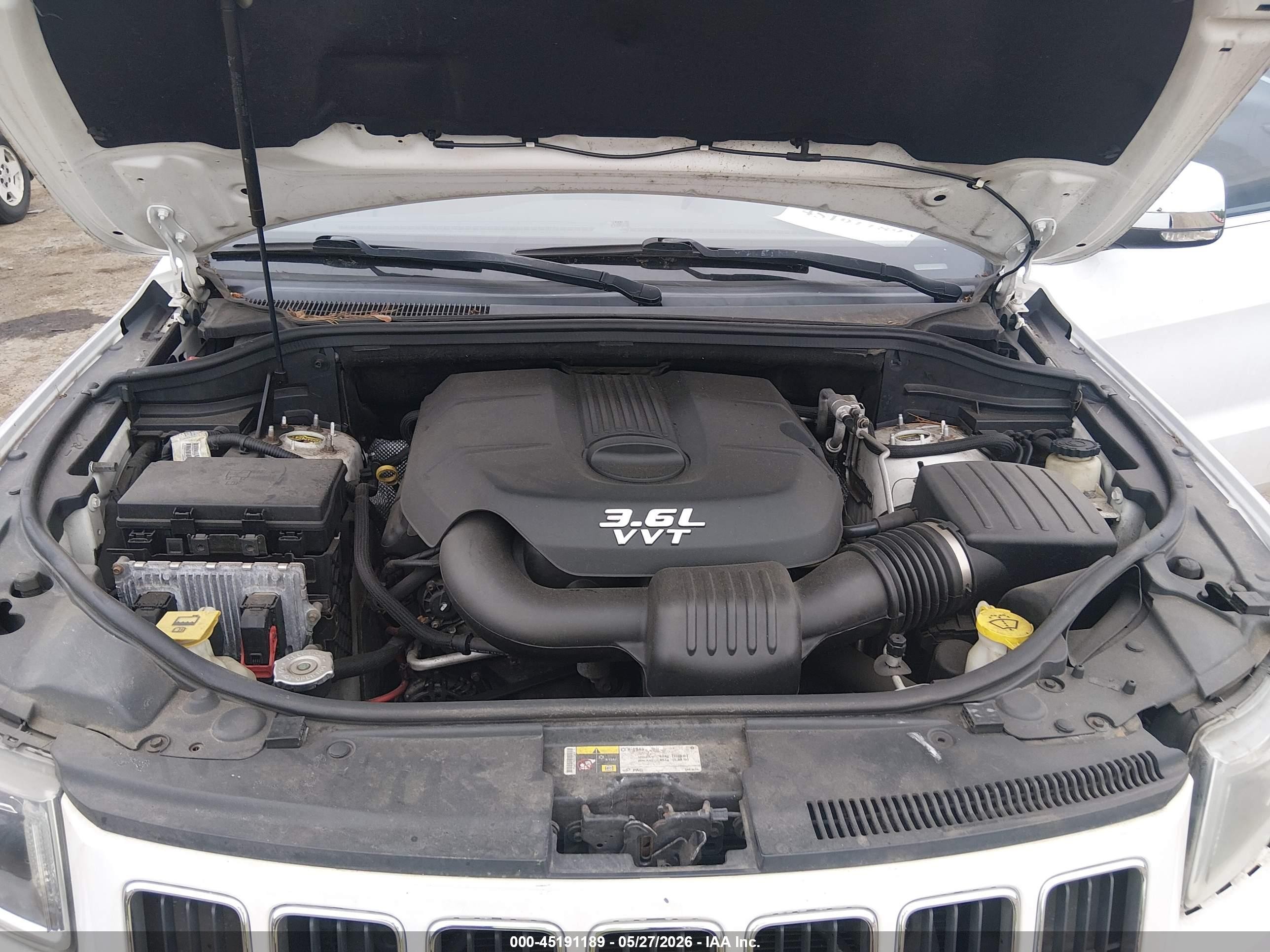 2014 Jeep Grand Cherokee Laredo Белый vin: 1C4RJFAG9EC109940