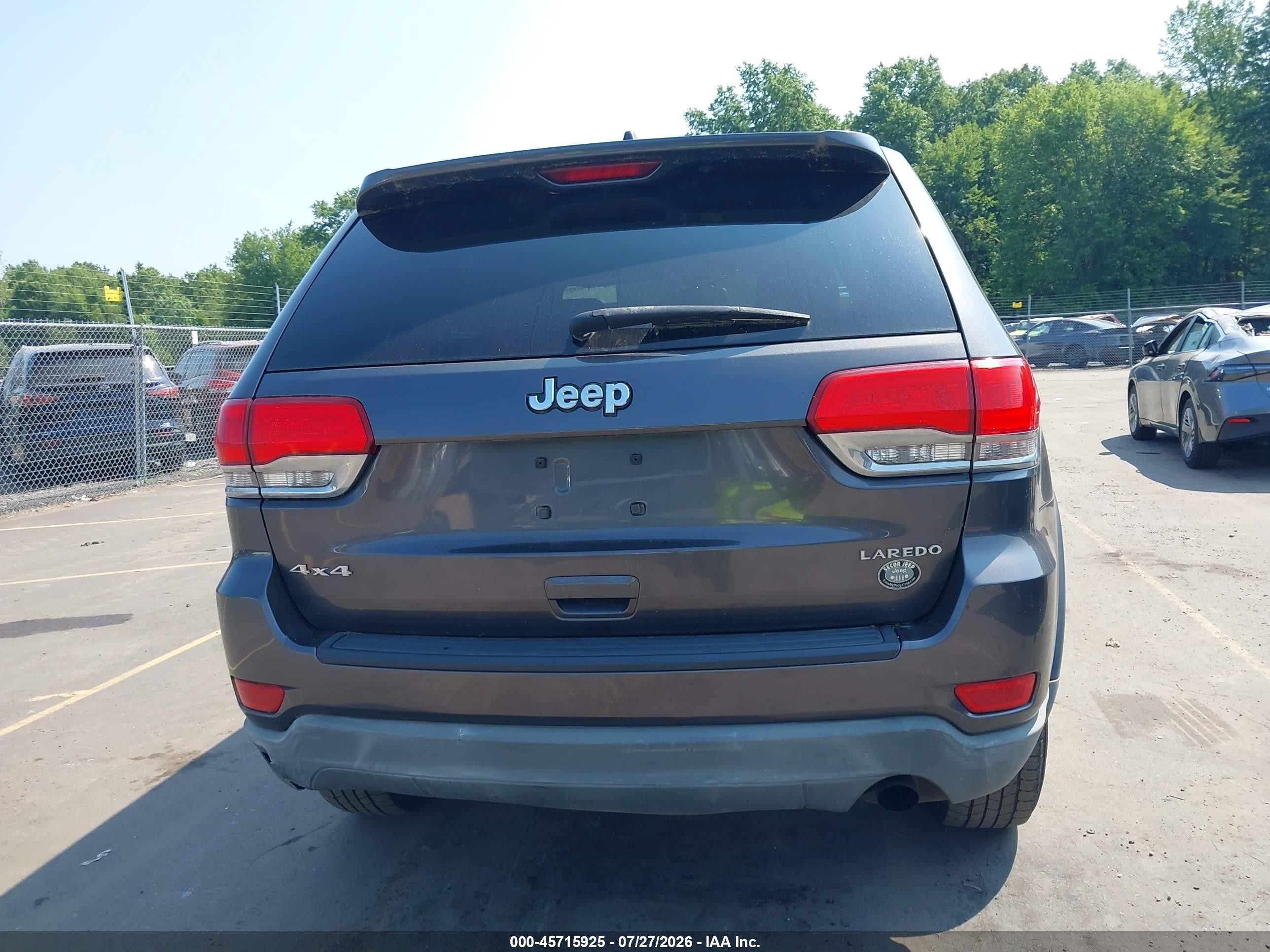 2014 Jeep Grand Cherokee Laredo Gray vin: 1C4RJFAG9EC119495