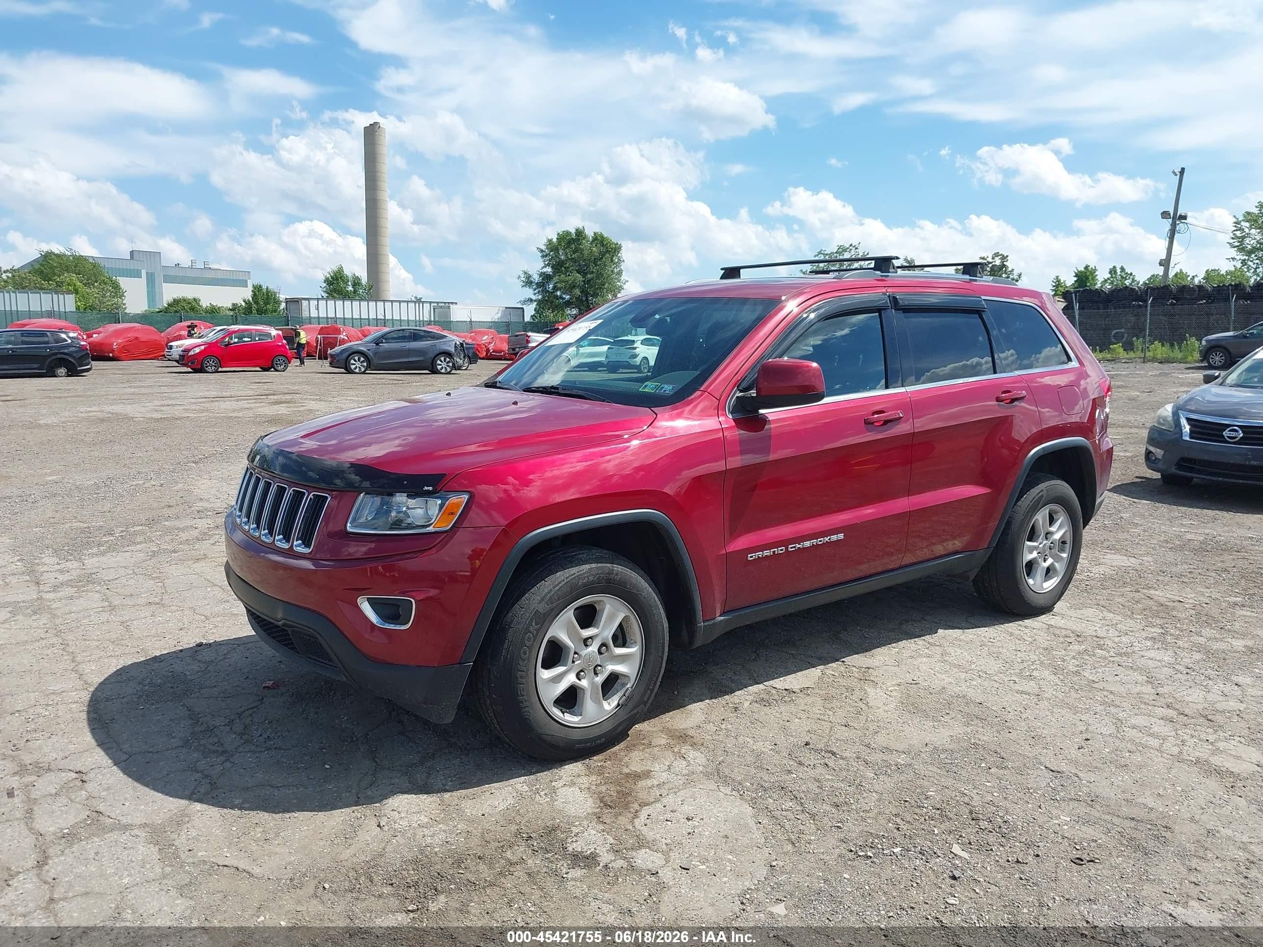 2014 Jeep Grand Cherokee Laredo Red vin: 1C4RJFAG9EC186730