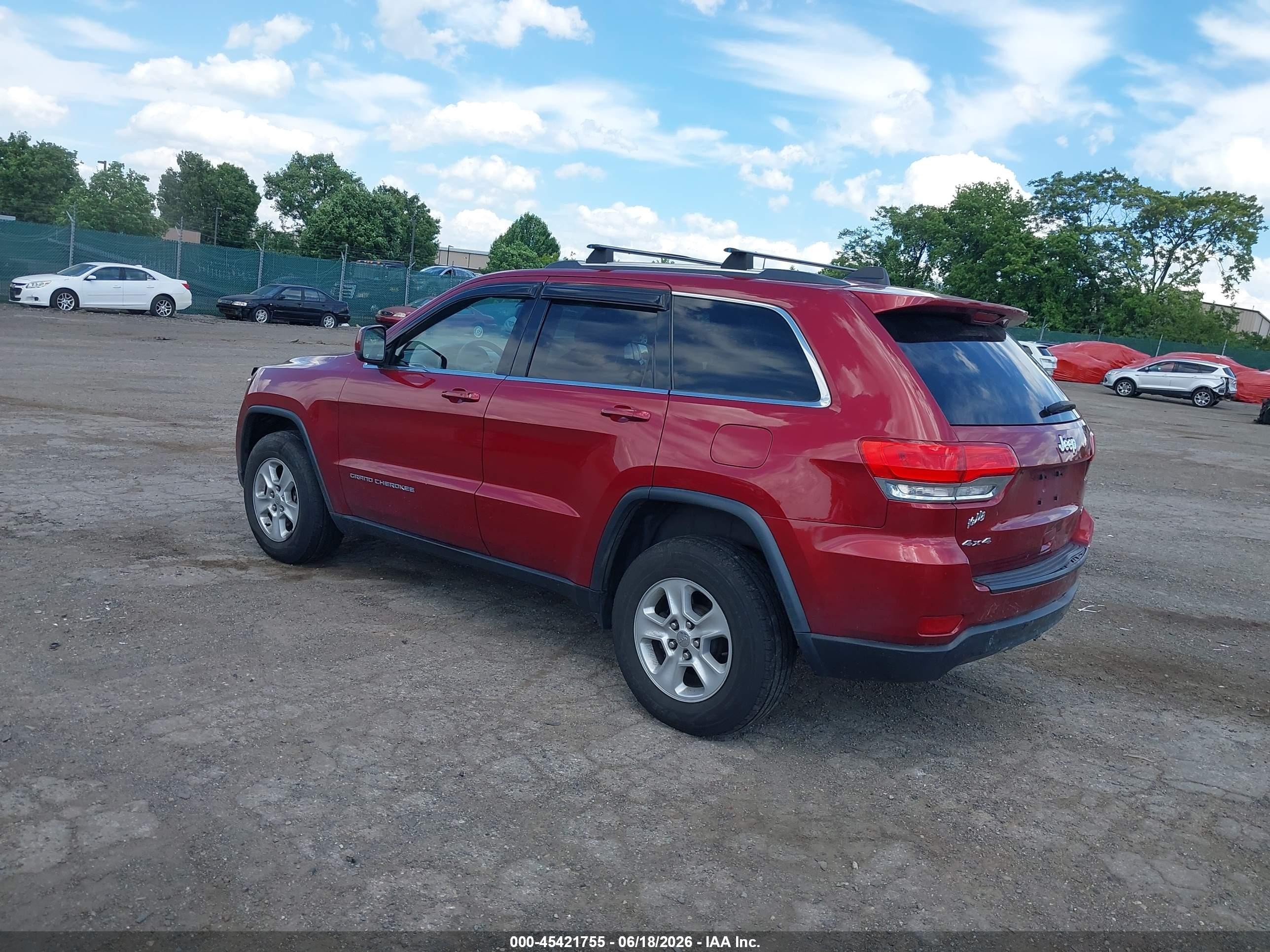 2014 Jeep Grand Cherokee Laredo Red vin: 1C4RJFAG9EC186730