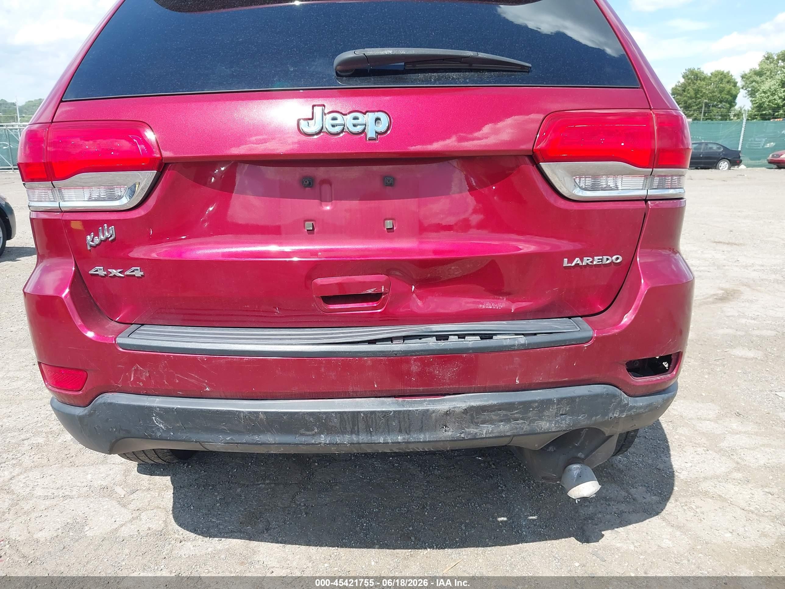 2014 Jeep Grand Cherokee Laredo Red vin: 1C4RJFAG9EC186730
