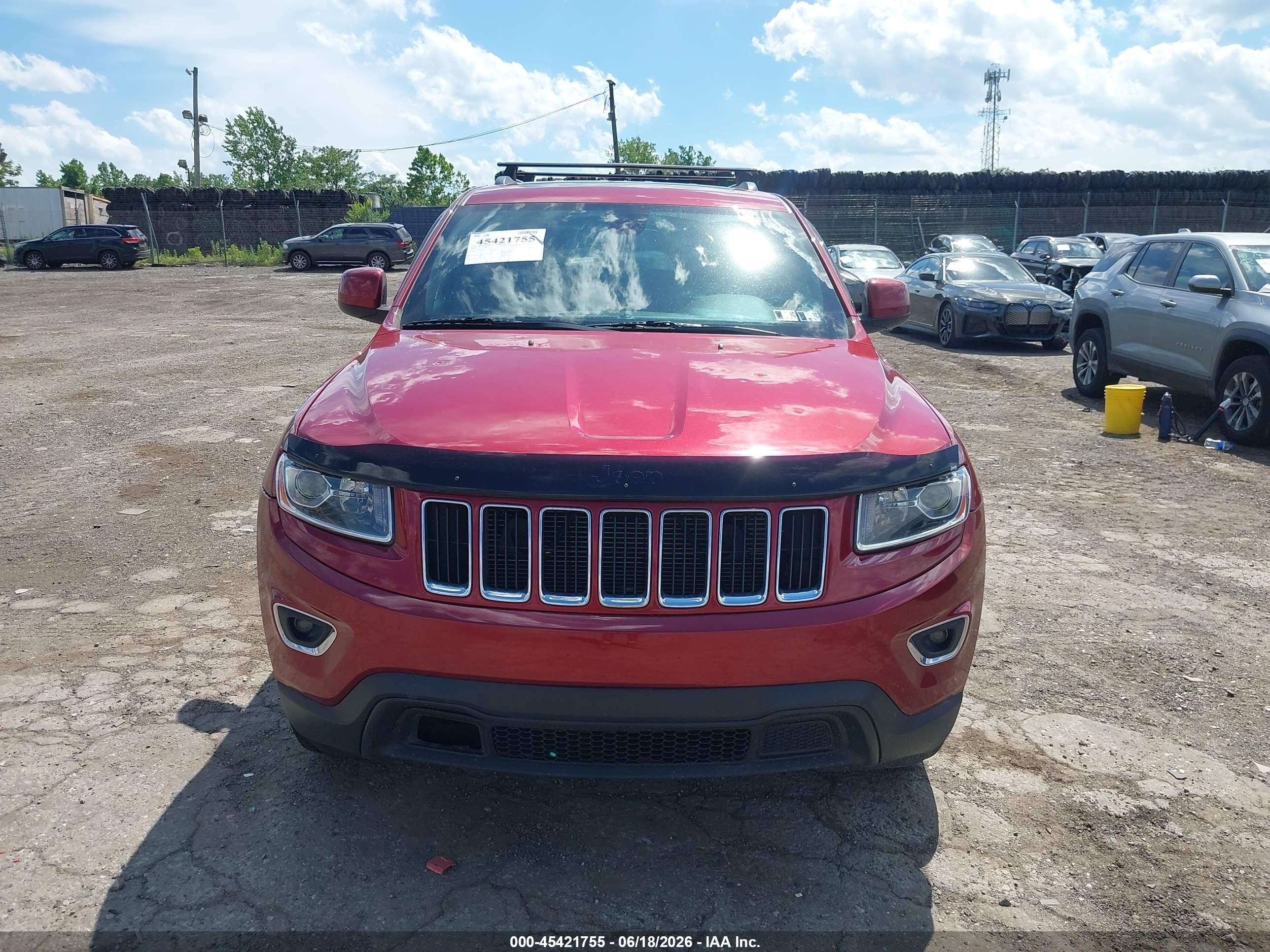 2014 Jeep Grand Cherokee Laredo Red vin: 1C4RJFAG9EC186730