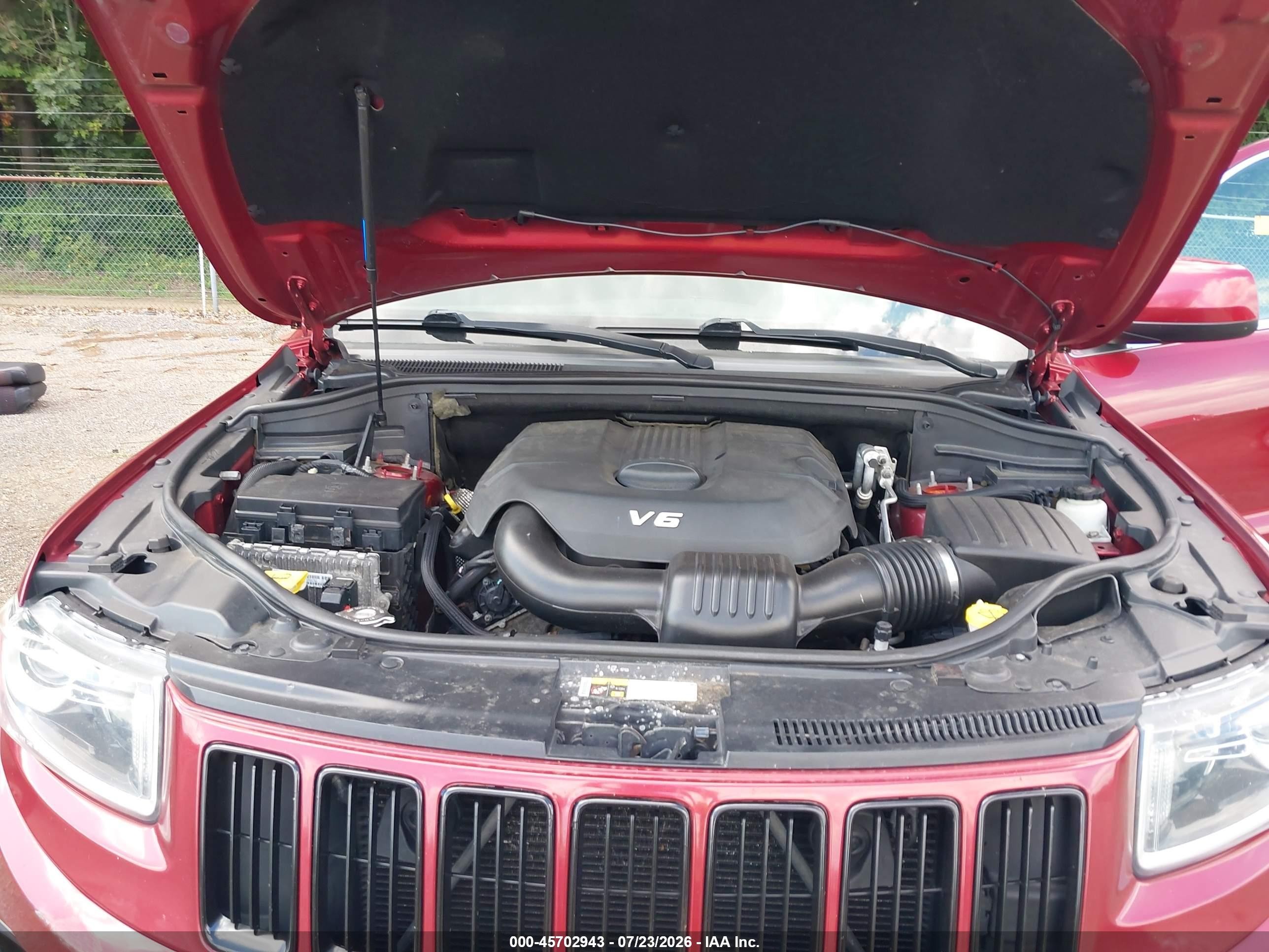 2014 Jeep Grand Cherokee Laredo Maroon vin: 1C4RJFAG9EC466244