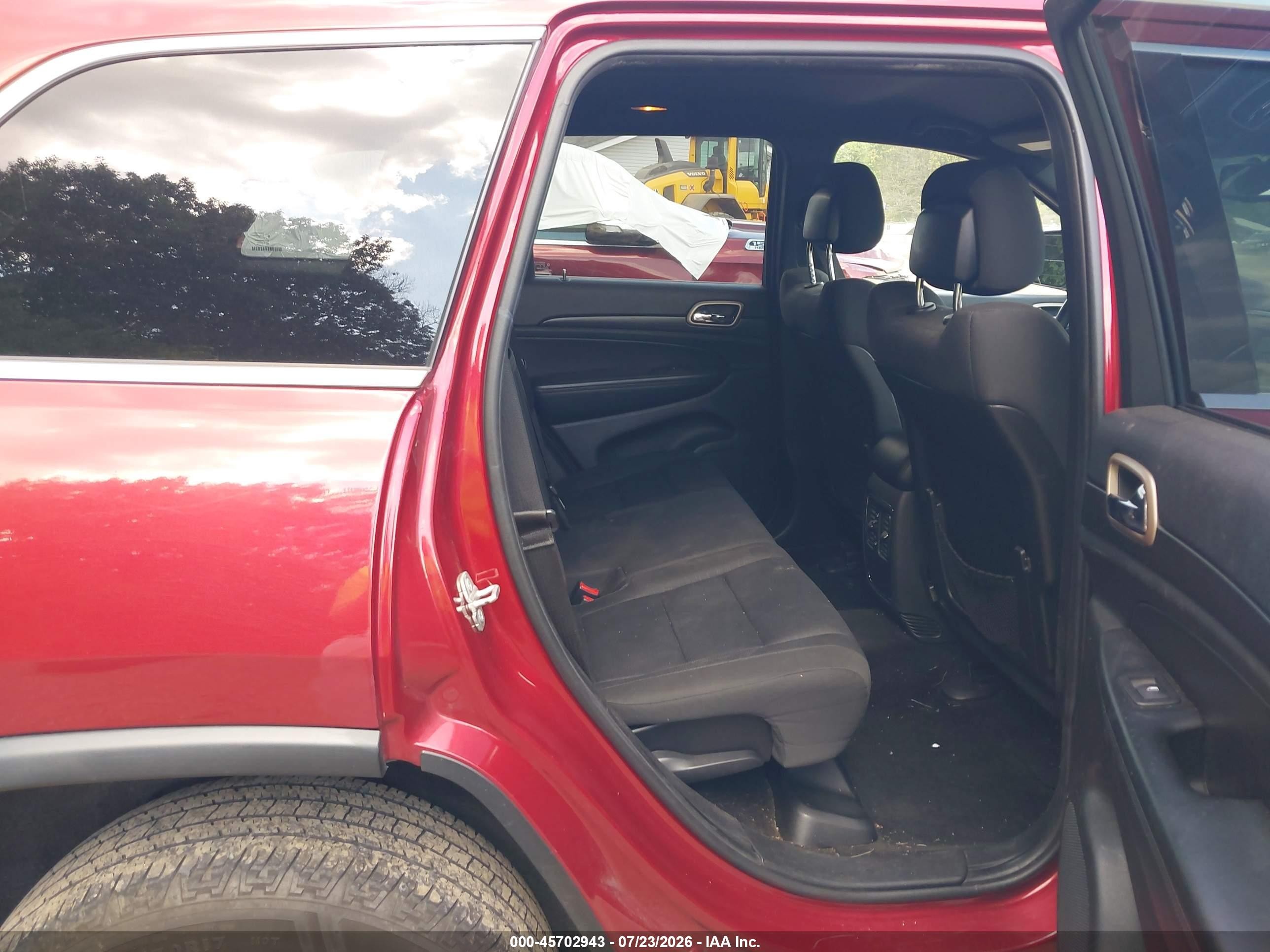 2014 Jeep Grand Cherokee Laredo Maroon vin: 1C4RJFAG9EC466244