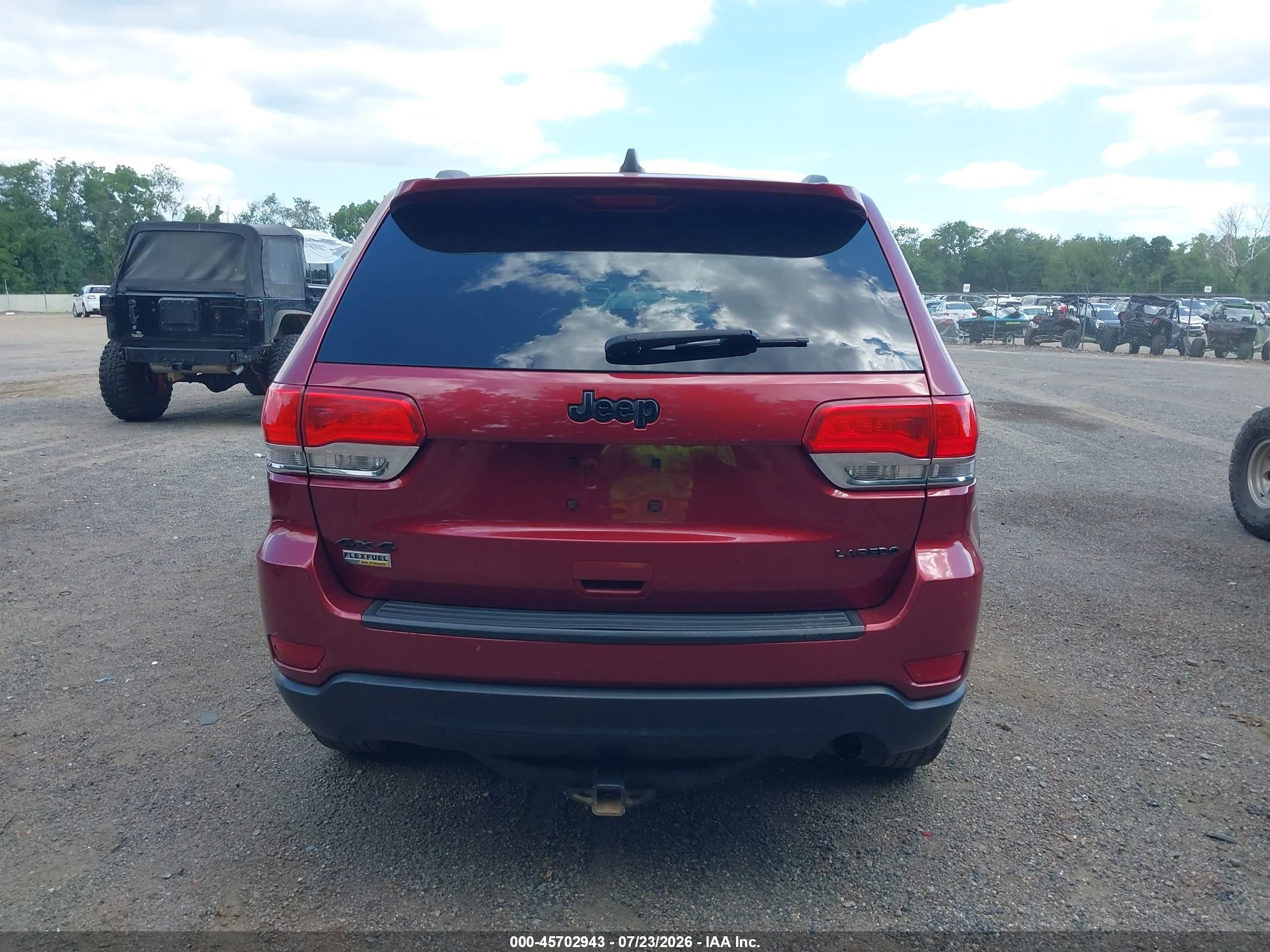 2014 Jeep Grand Cherokee Laredo Maroon vin: 1C4RJFAG9EC466244