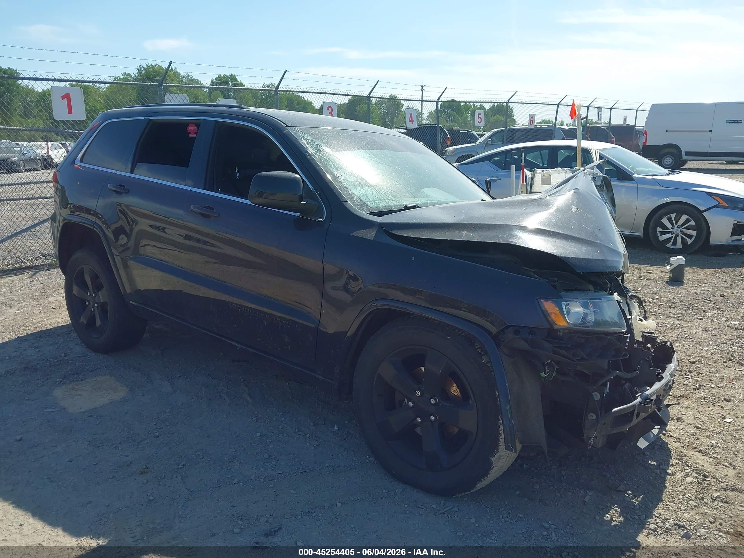 2015 Jeep Grand Cherokee Altitude Черный vin: 1C4RJFAG9FC102925