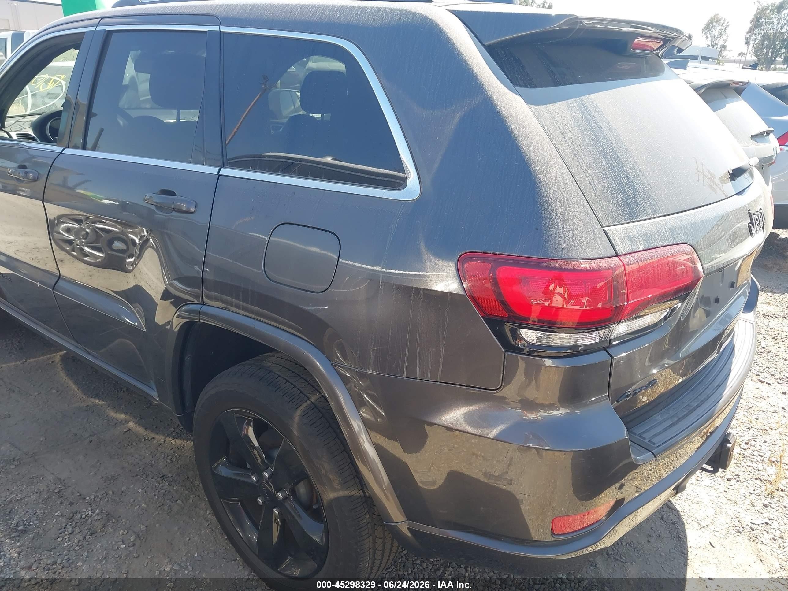 2015 Jeep Grand Cherokee Altitude Gray vin: 1C4RJFAG9FC121877