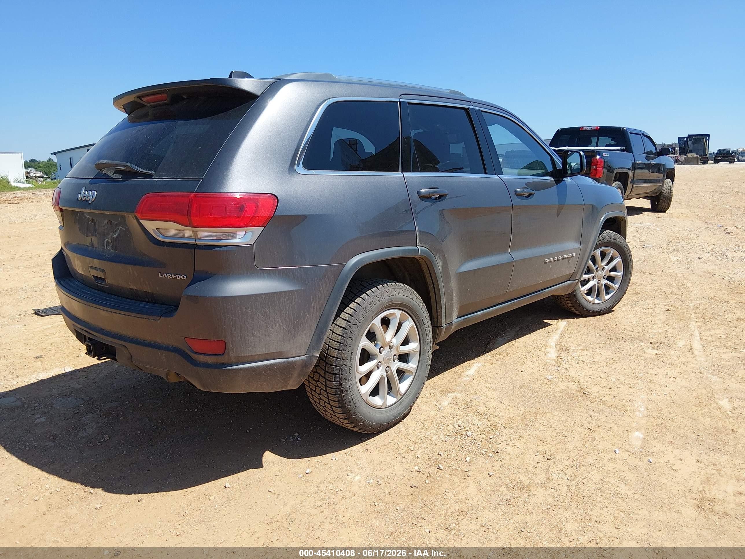 2015 Jeep Grand Cherokee Laredo Gray vin: 1C4RJFAG9FC140624