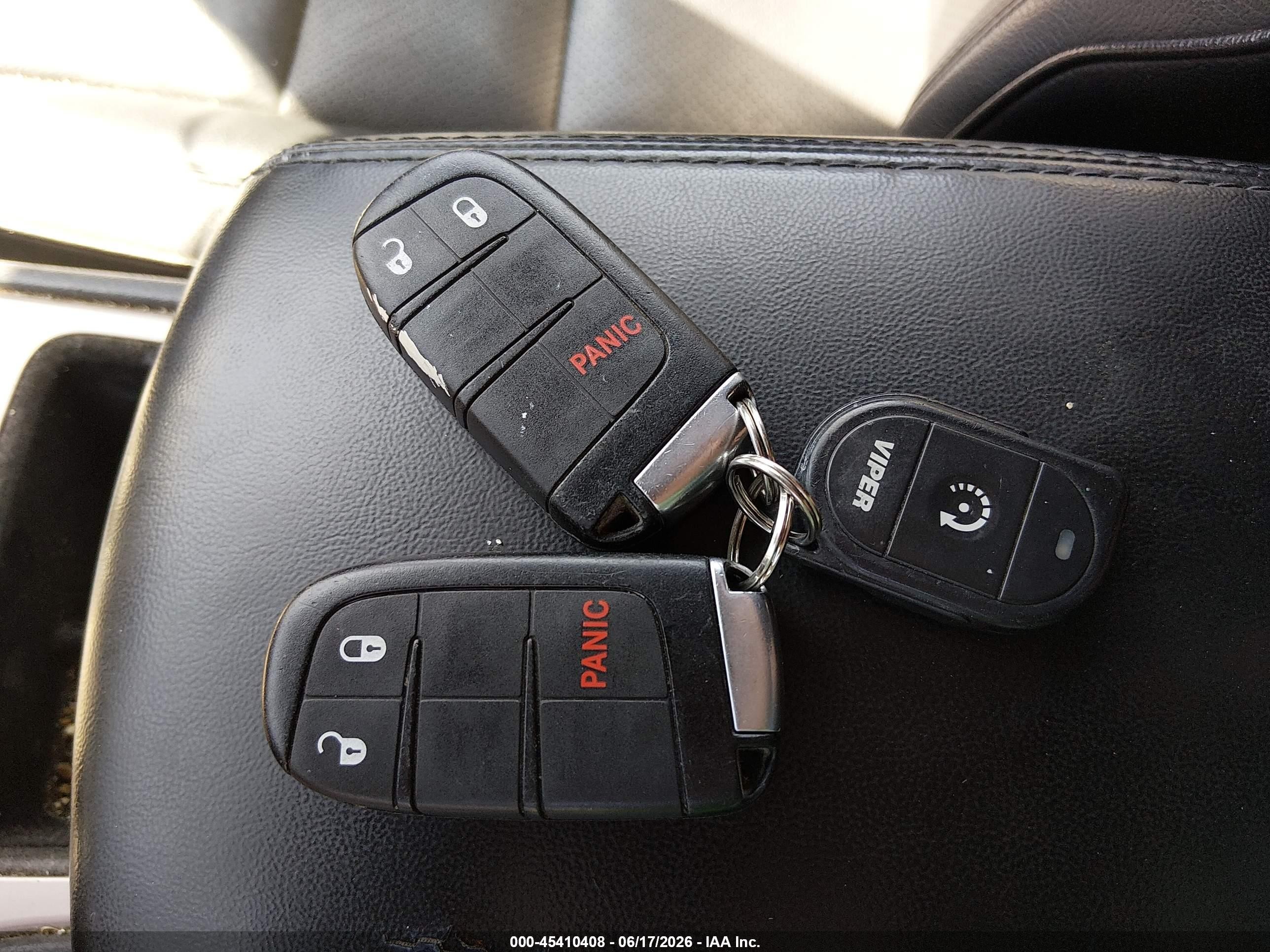 2015 Jeep Grand Cherokee Laredo Gray vin: 1C4RJFAG9FC140624