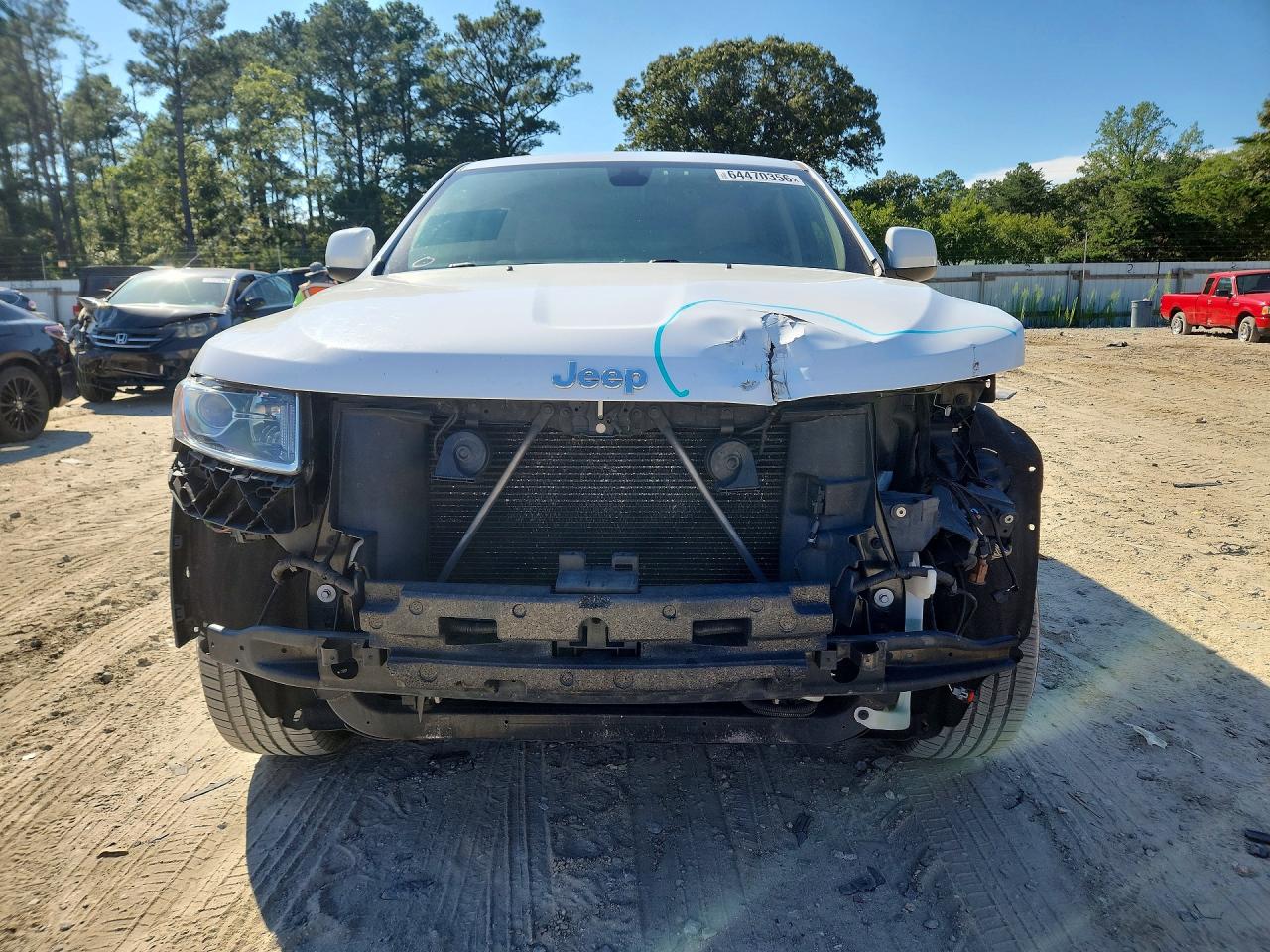2015 Jeep Grand Cherokee Laredo Белый vin: 1C4RJFAG9FC142583