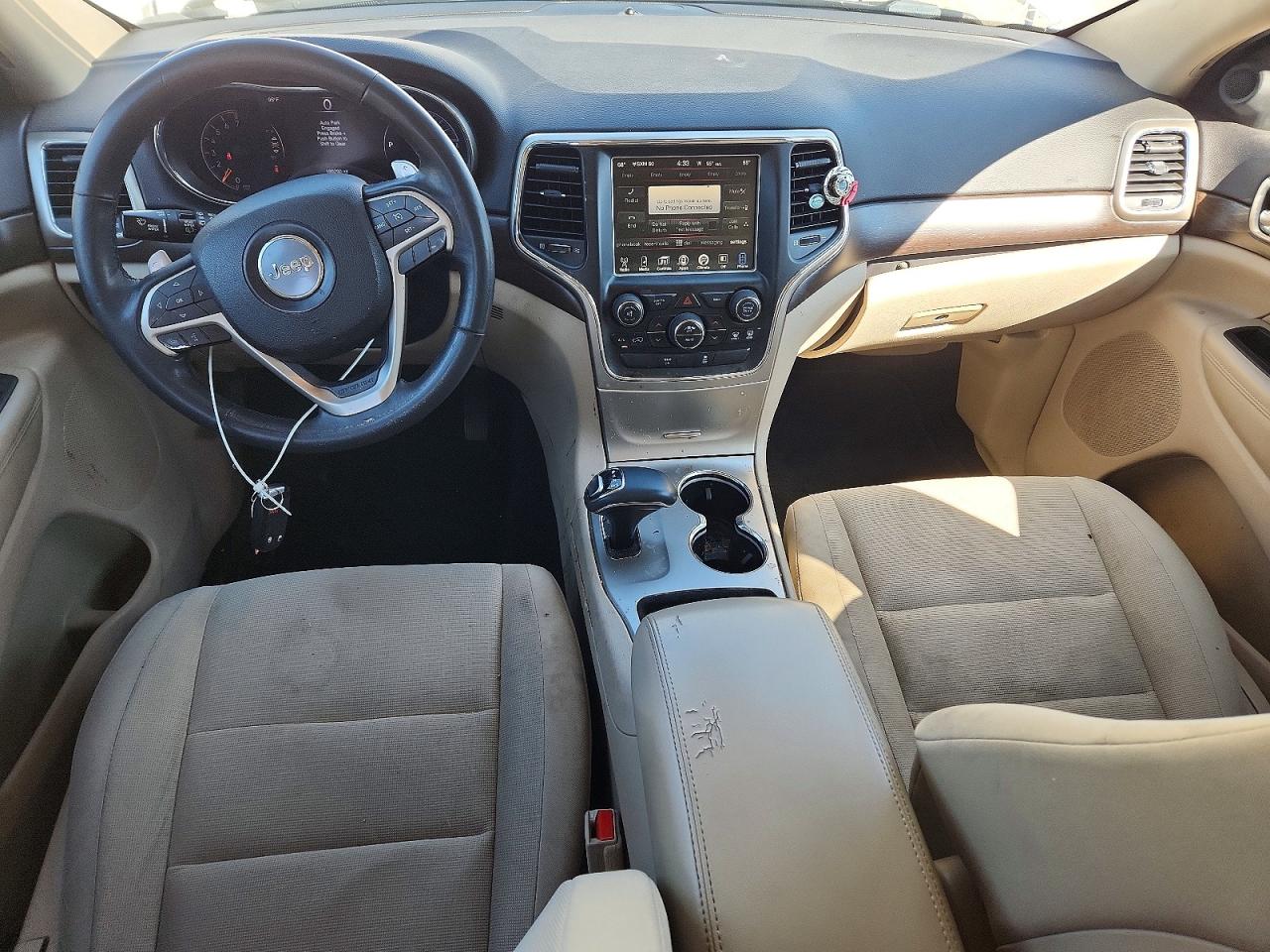 2015 Jeep Grand Cherokee Laredo Белый vin: 1C4RJFAG9FC142583