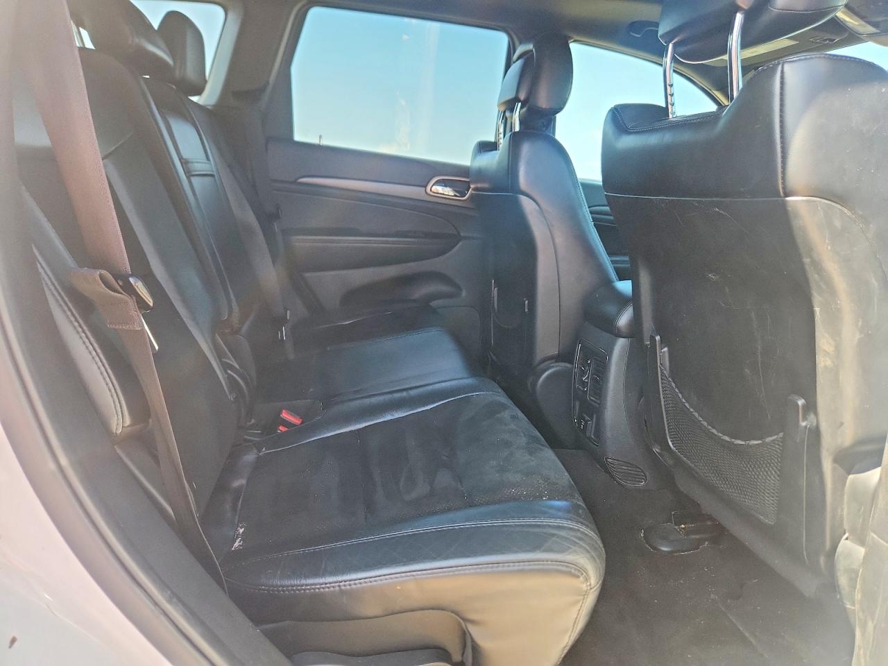 2015 Jeep Grand Cher White vin: 1C4RJFAG9FC767419