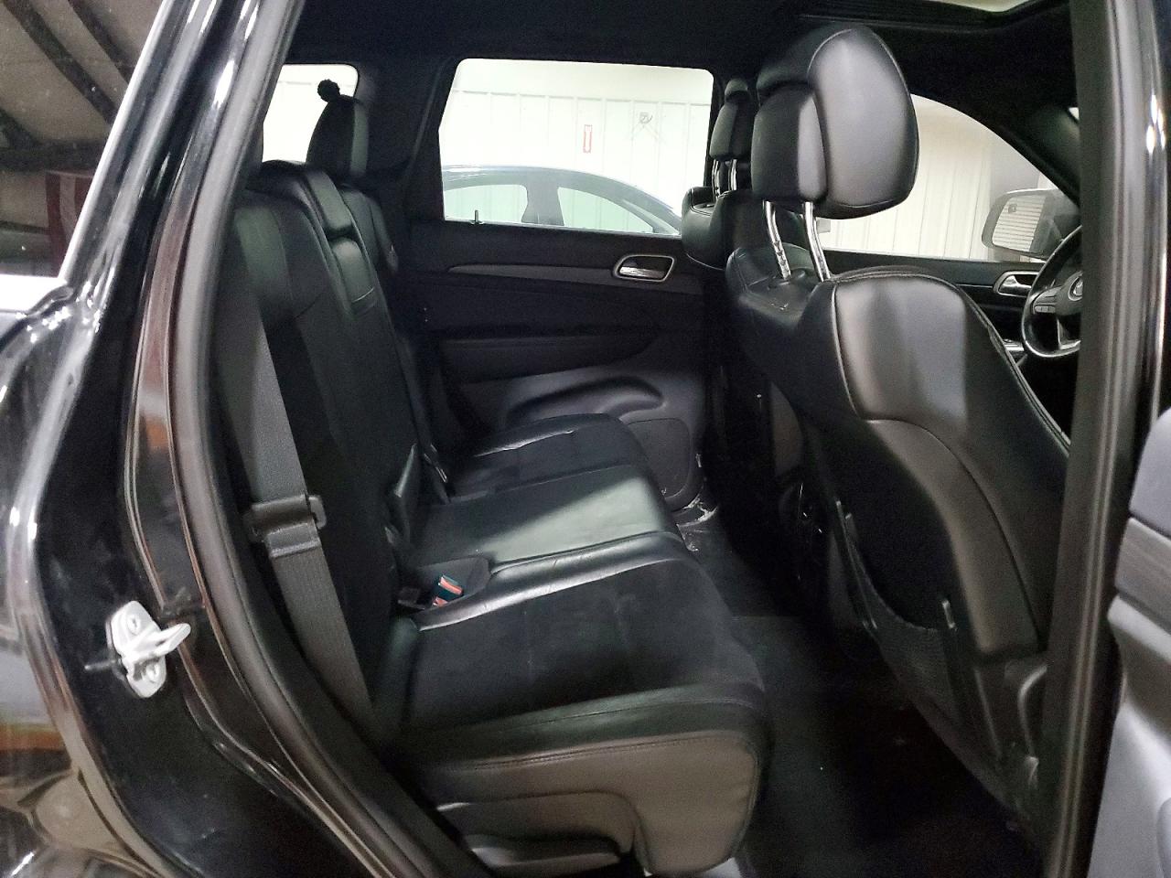 2015 Jeep Grand Cherokee Laredo Black vin: 1C4RJFAG9FC776072