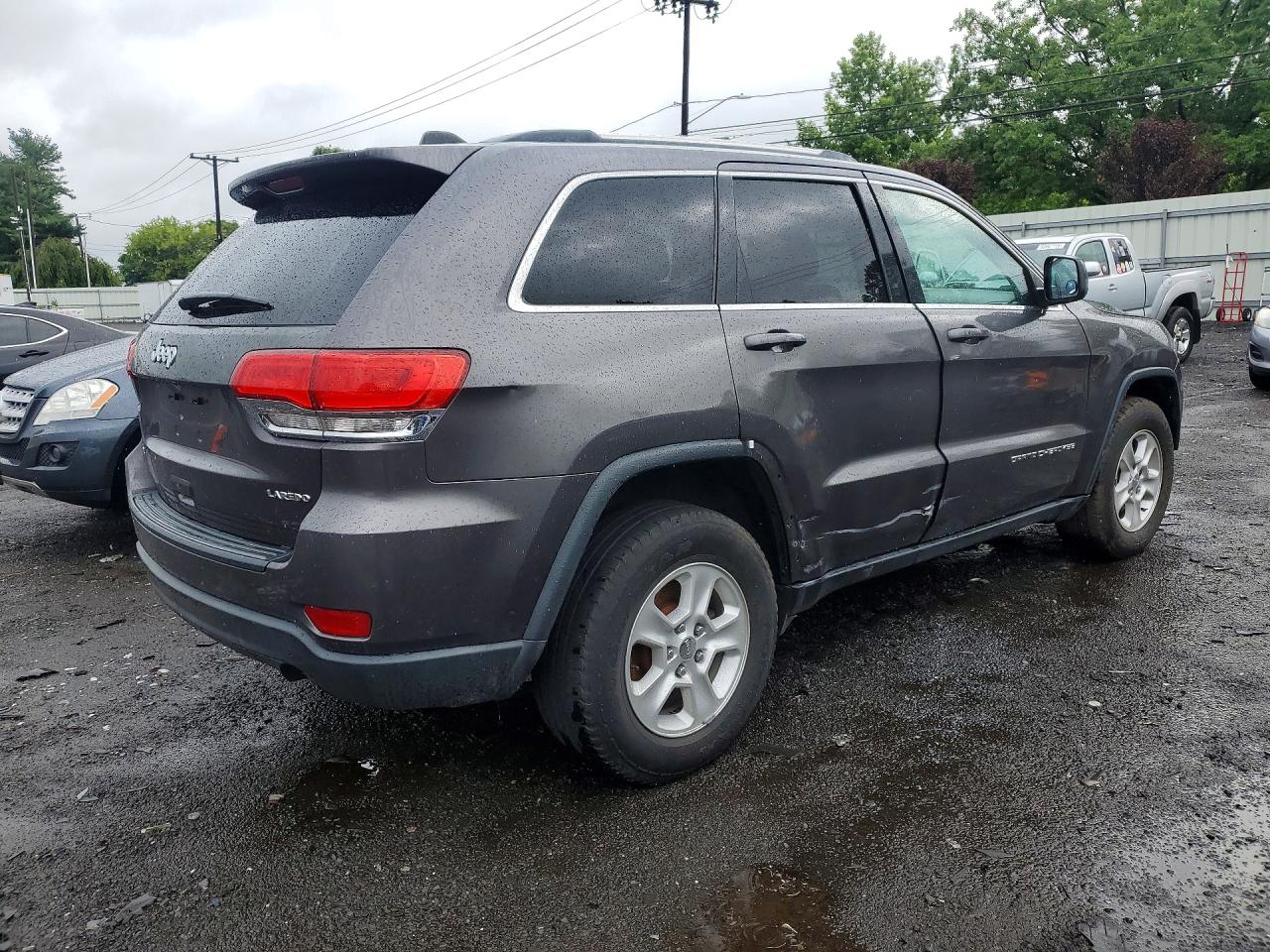 2015 Jeep Grand Cherokee Laredo Gray vin: 1C4RJFAG9FC847030