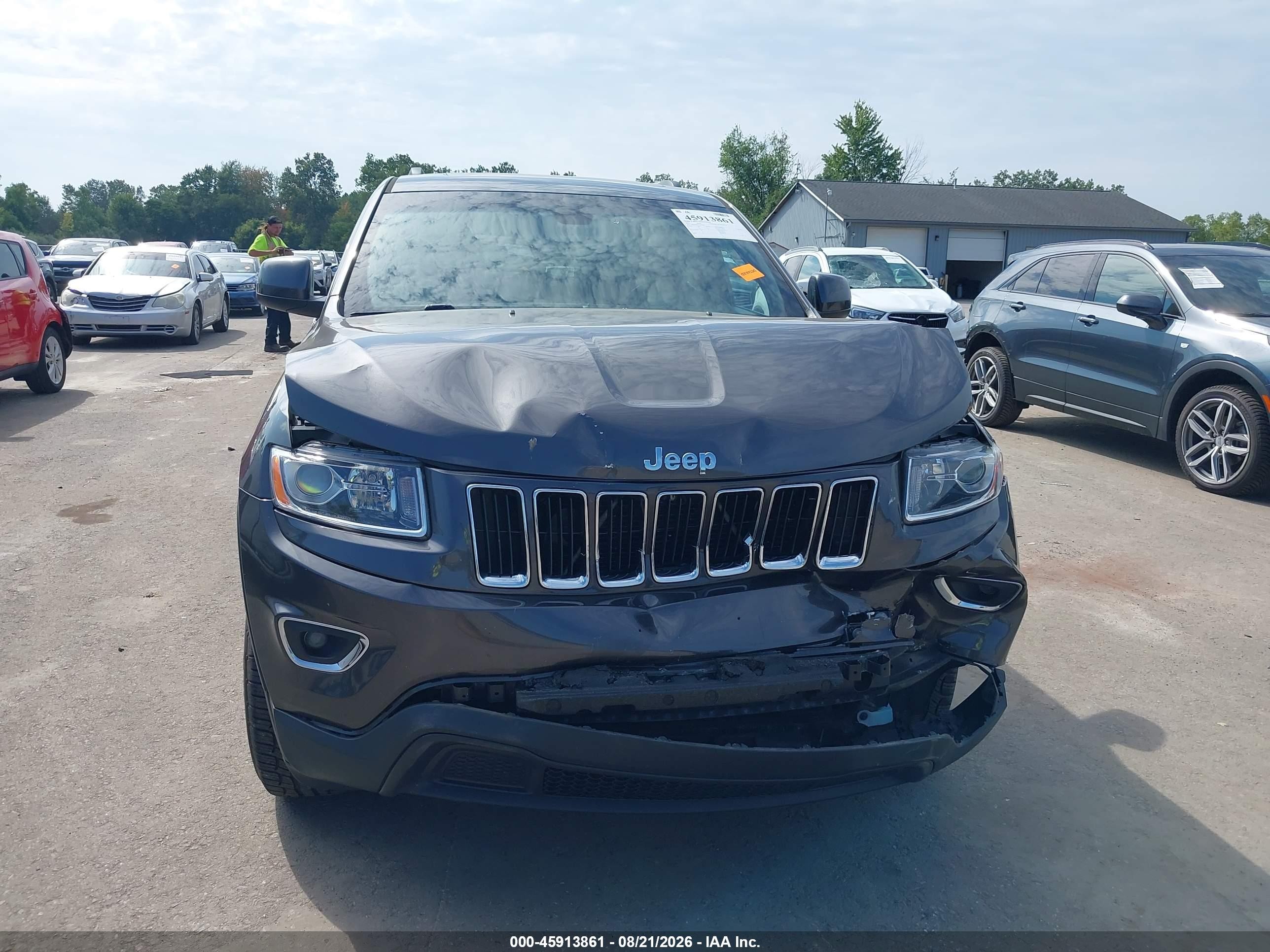2015 Jeep Grand Cherokee Laredo Gray vin: 1C4RJFAG9FC892940