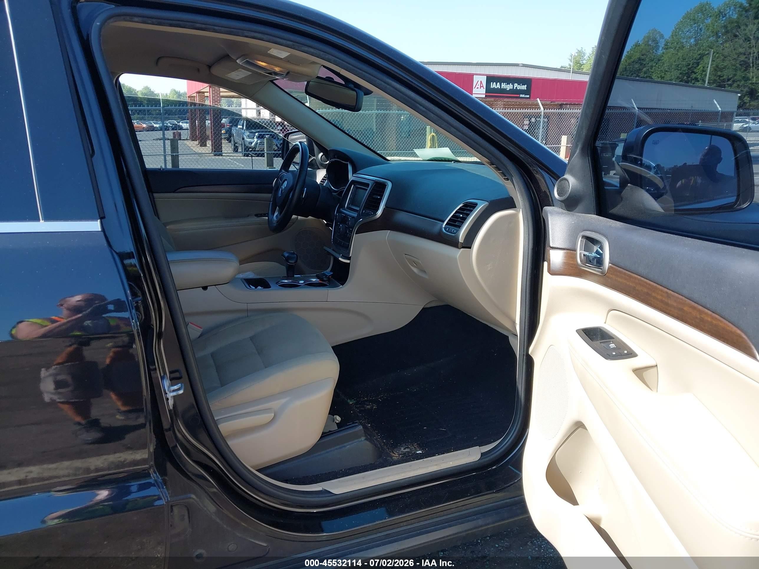 2015 Jeep Grand Cherokee Laredo Black vin: 1C4RJFAG9FC919151