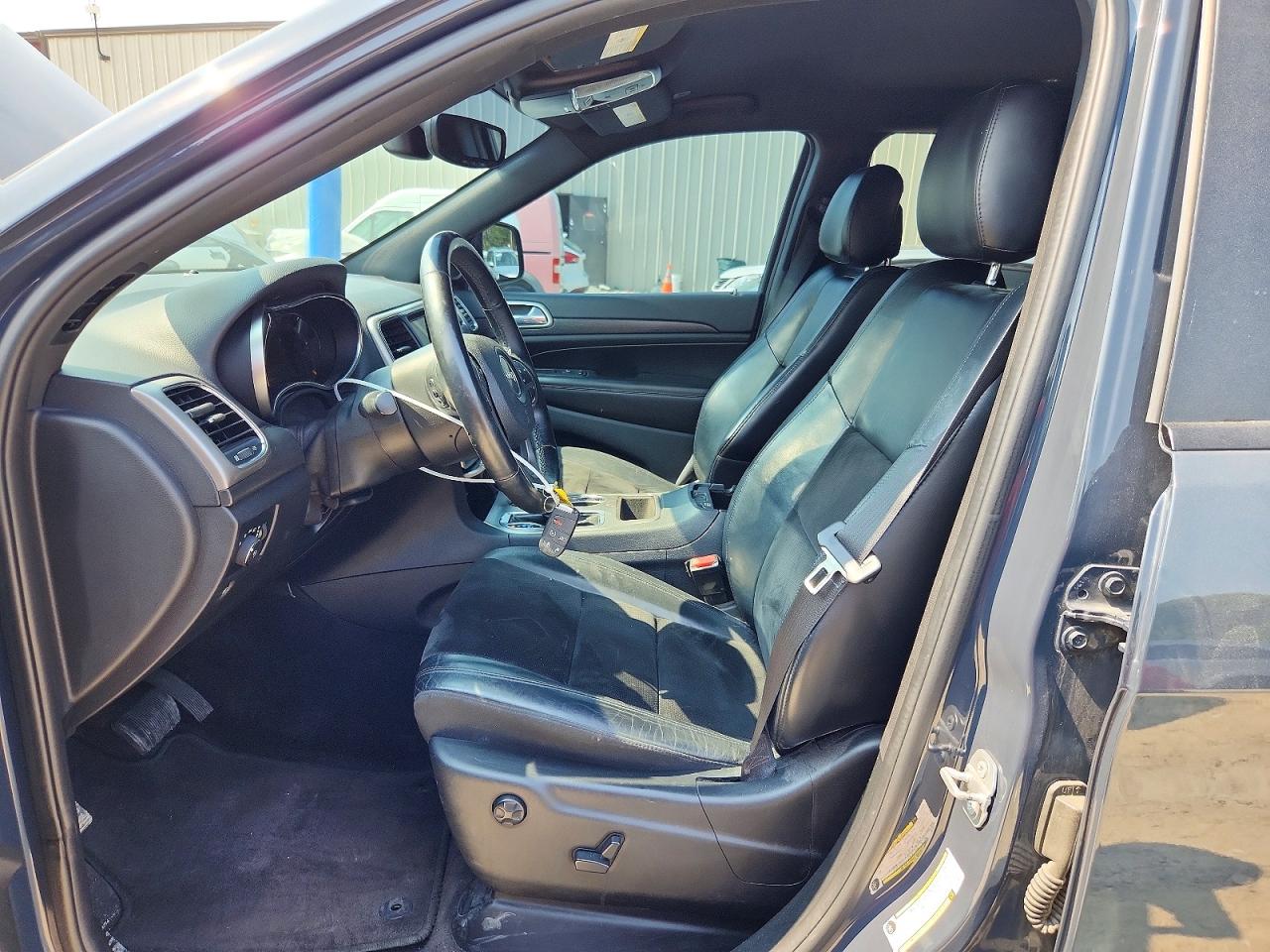 2018 Jeep Grand Cherokee Laredo Gray vin: 1C4RJFAG9JC179724