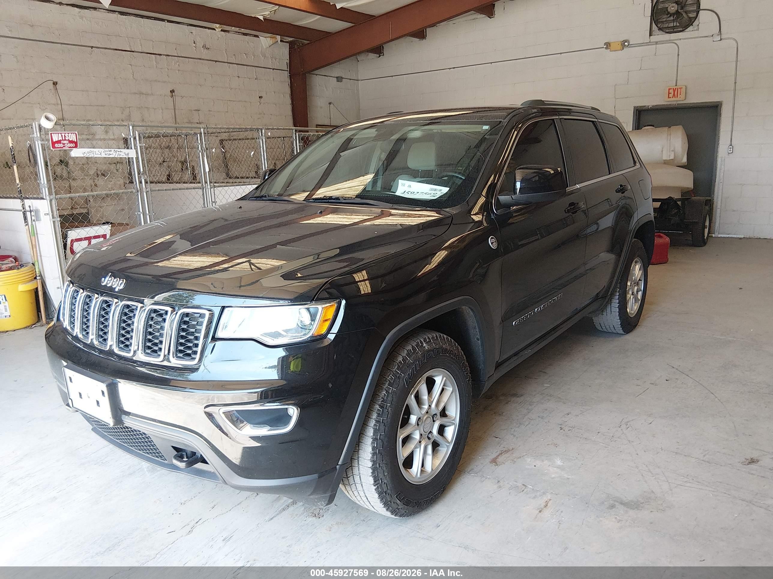 2018 Jeep Grand Cherokee Laredo E 4x4 Black vin: 1C4RJFAG9JC420097