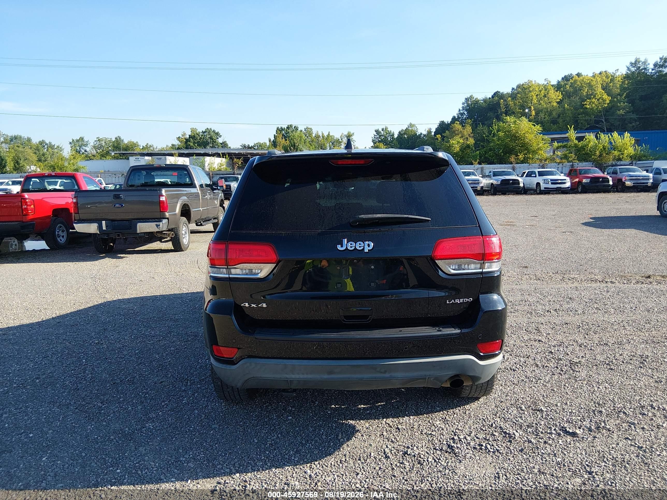 2018 Jeep Grand Cherokee Laredo E 4x4 Black vin: 1C4RJFAG9JC420097