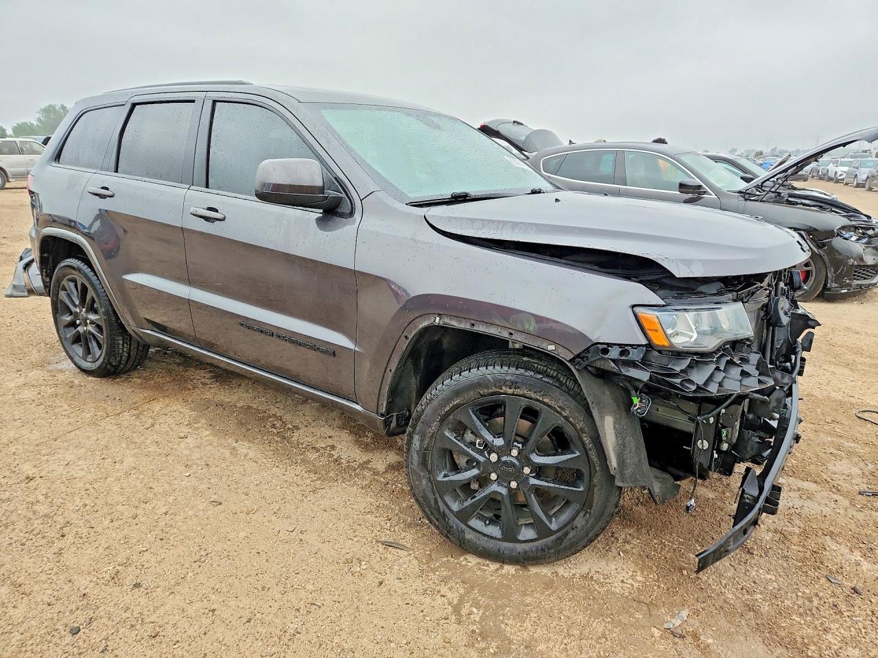 2018 Jeep Grand Cherokee Laredo Gray vin: 1C4RJFAG9JC491672