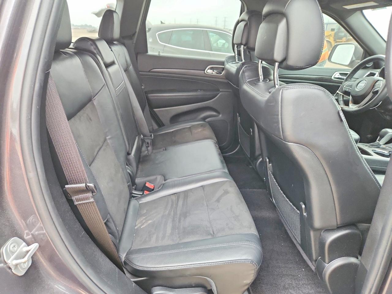 2018 Jeep Grand Cherokee Laredo Gray vin: 1C4RJFAG9JC491672