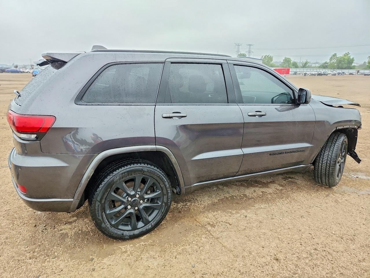 2018 Jeep Grand Cherokee Laredo Gray vin: 1C4RJFAG9JC491672