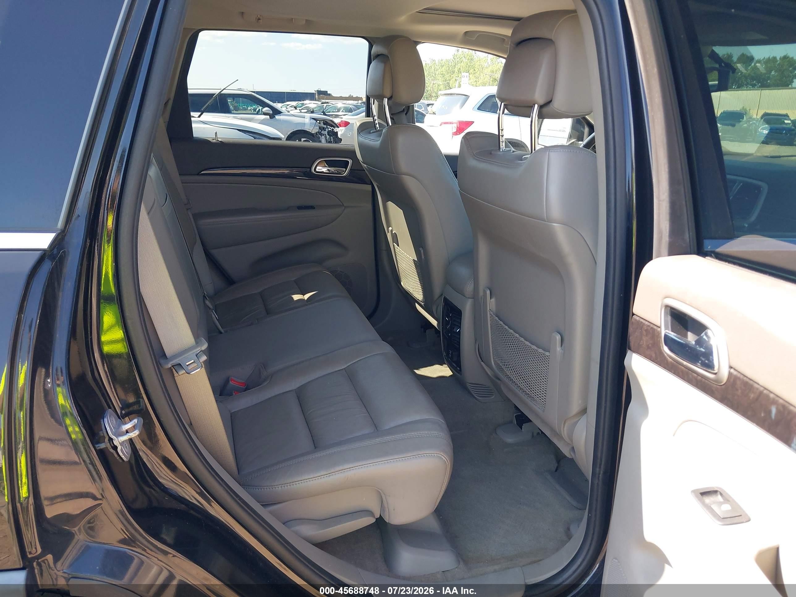 2012 Jeep Grand Cherokee Laredo Black vin: 1C4RJFAGXCC105084