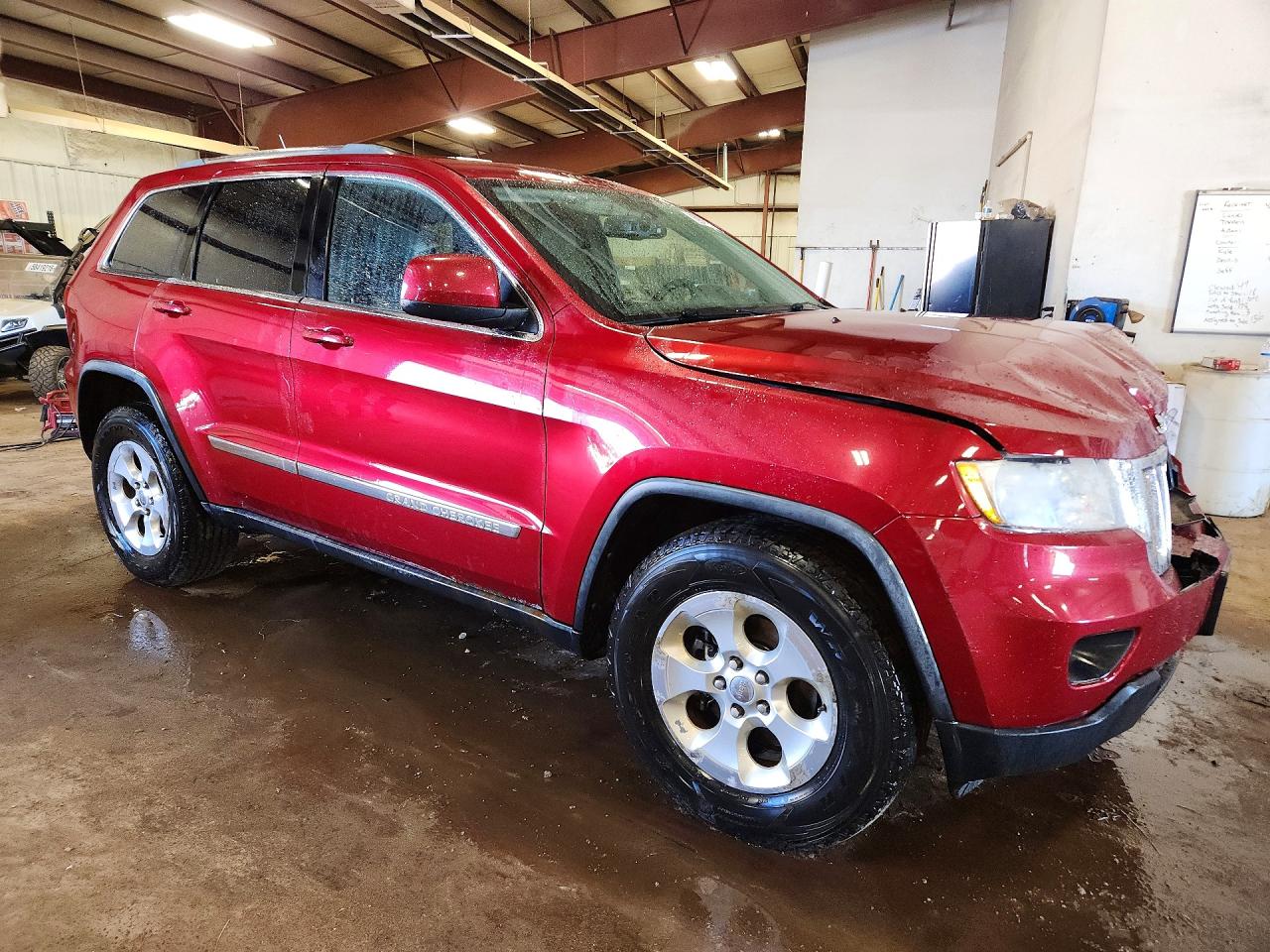 2012 Jeep Grand Cherokee Laredo Бордовый vin: 1C4RJFAGXCC145245