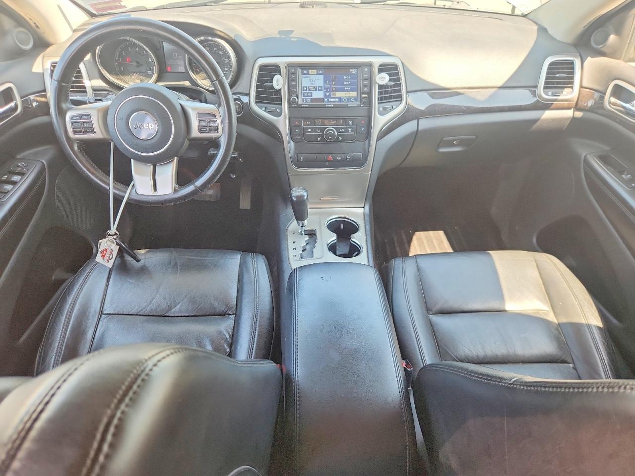 2012 Jeep Grand Cherokee Laredo Серый vin: 1C4RJFAGXCC150526
