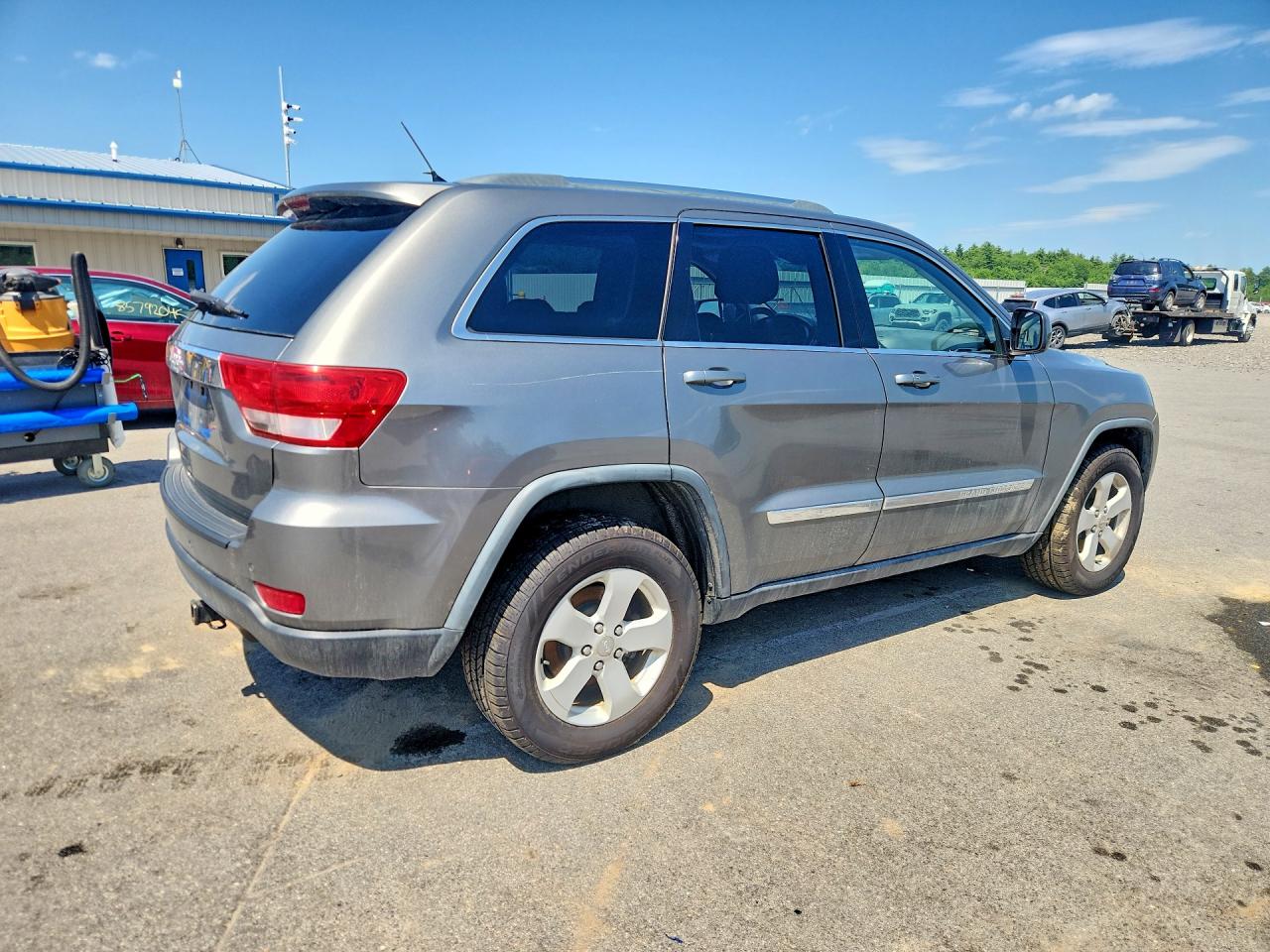 2012 Jeep Grand Cherokee Laredo Серый vin: 1C4RJFAGXCC150526